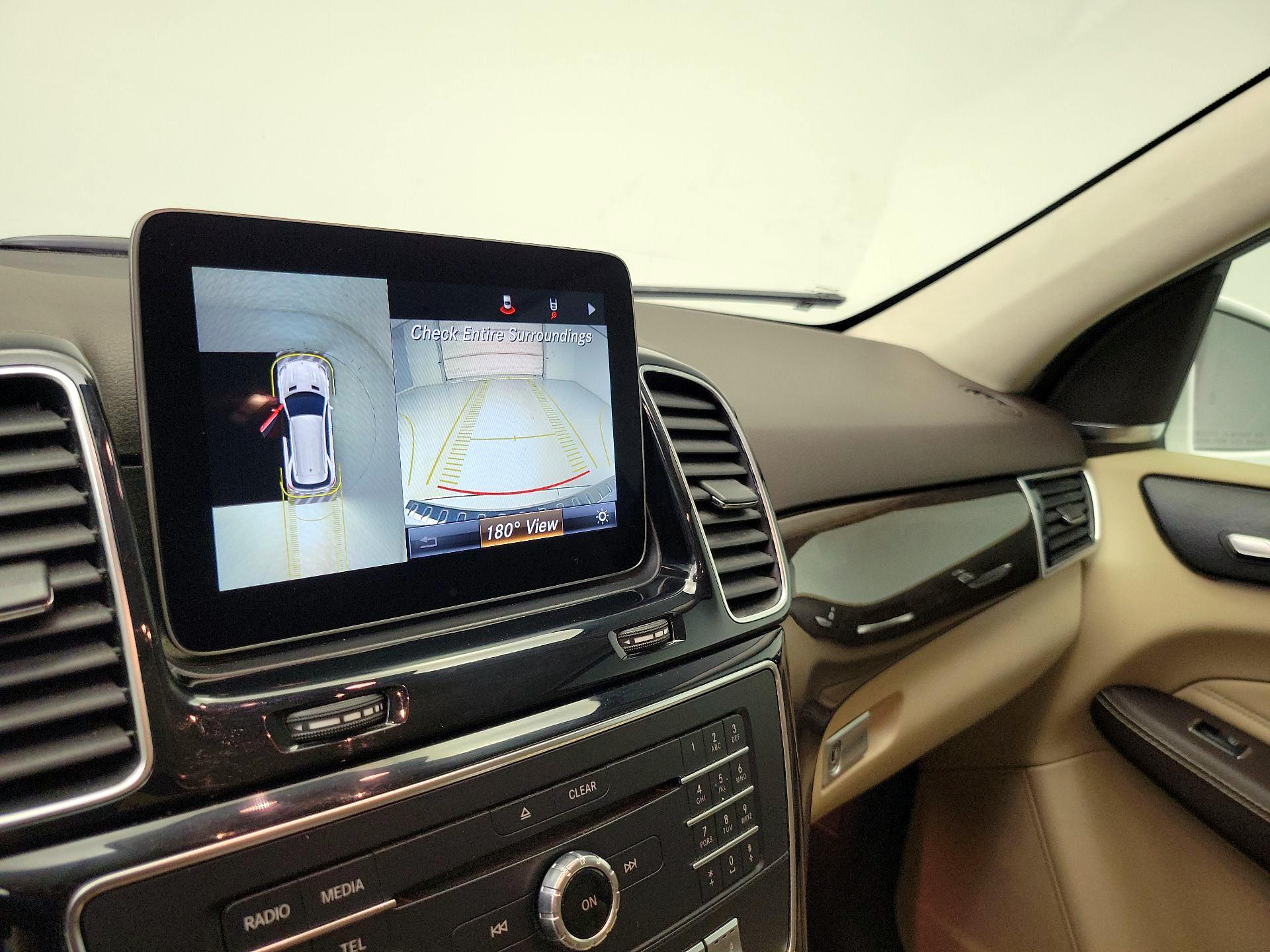 Thumbnail: 2017 Mercedes-Benz GLE - 15