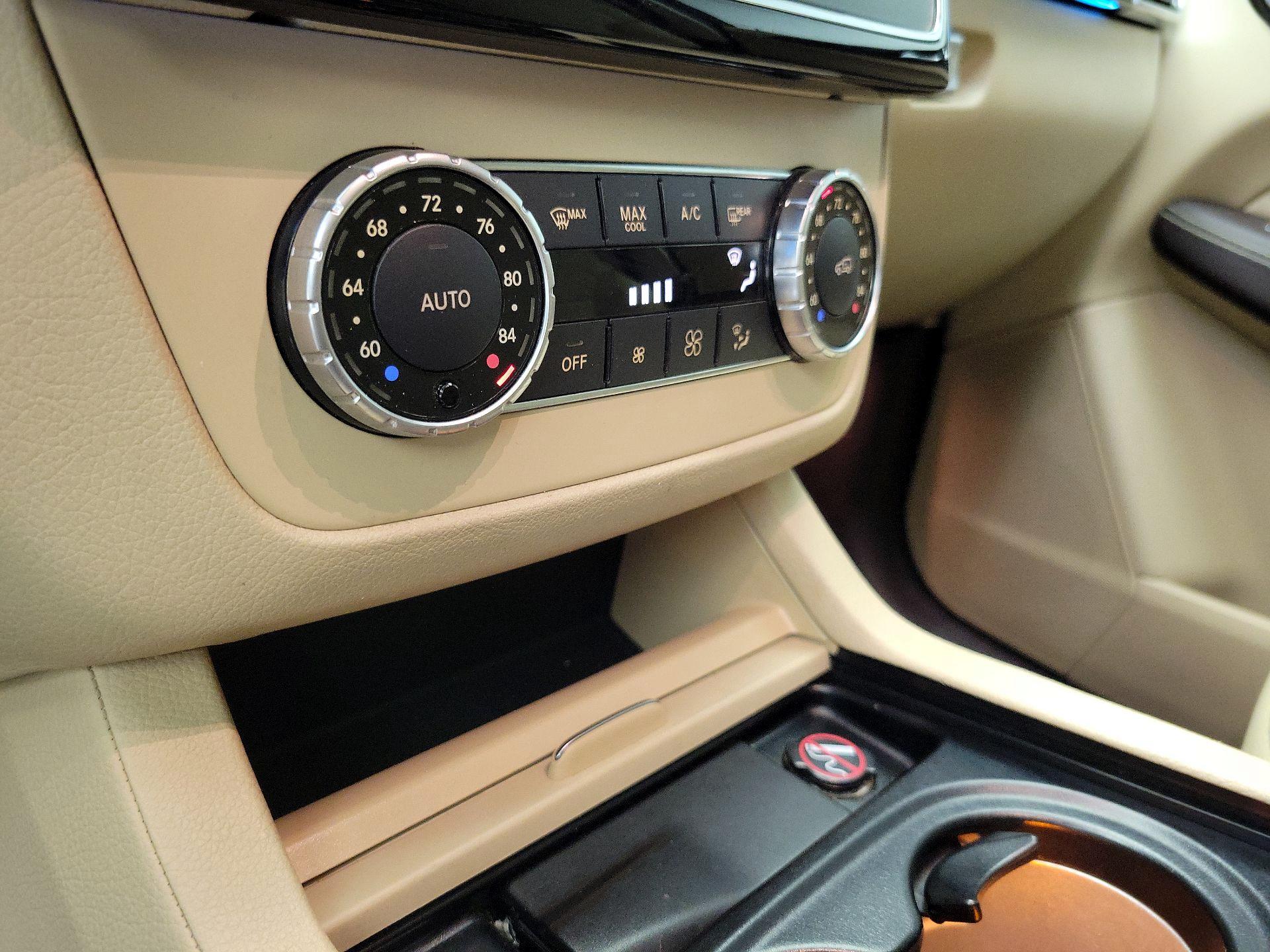 Thumbnail: 2017 Mercedes-Benz GLE - 17