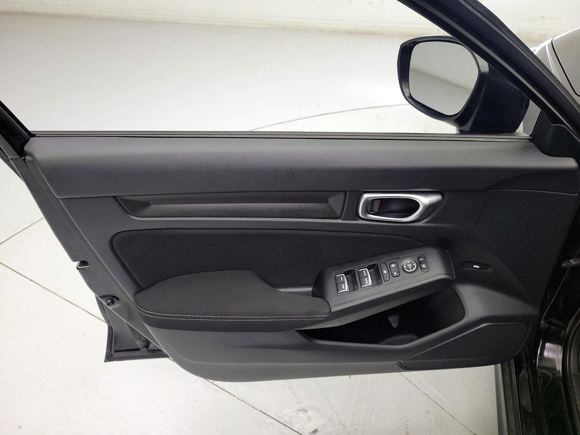 Thumbnail: 2023 Honda Civic - 12