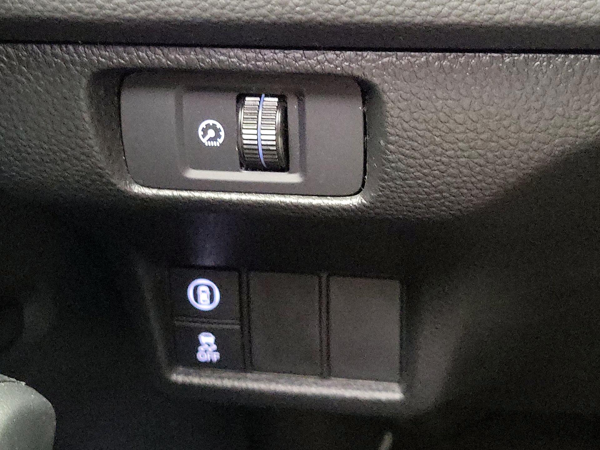 Thumbnail: 2023 Honda Civic - 13