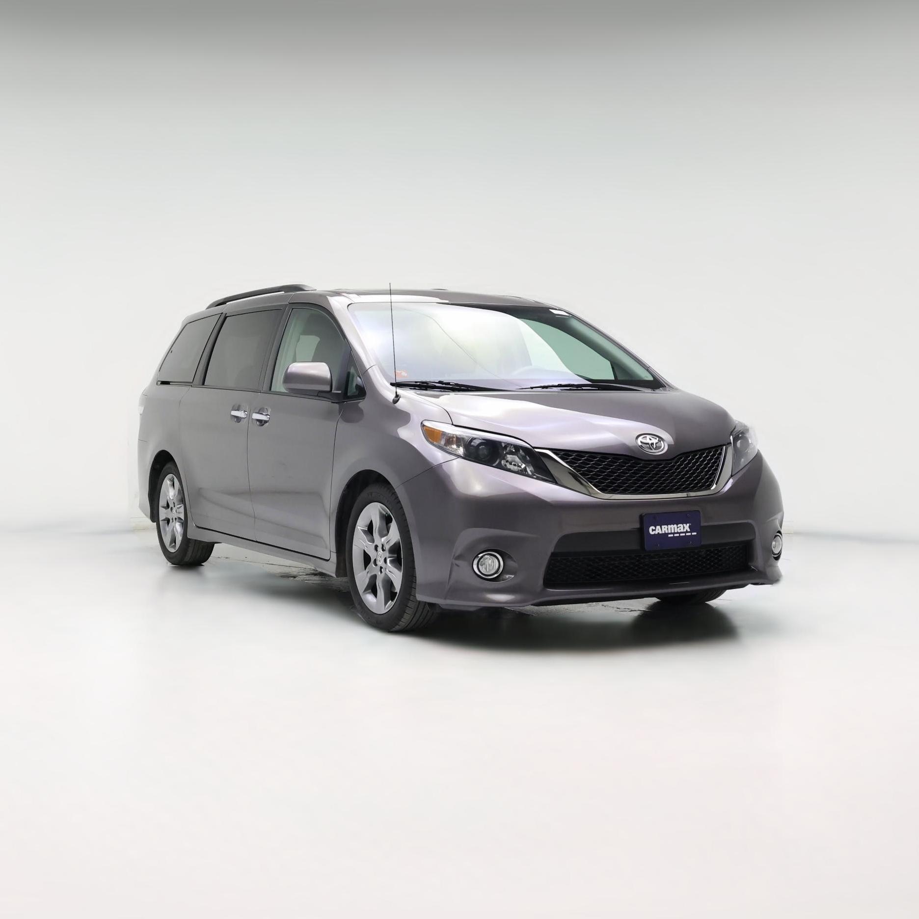 Thumbnail: 2014 Toyota Sienna - 1