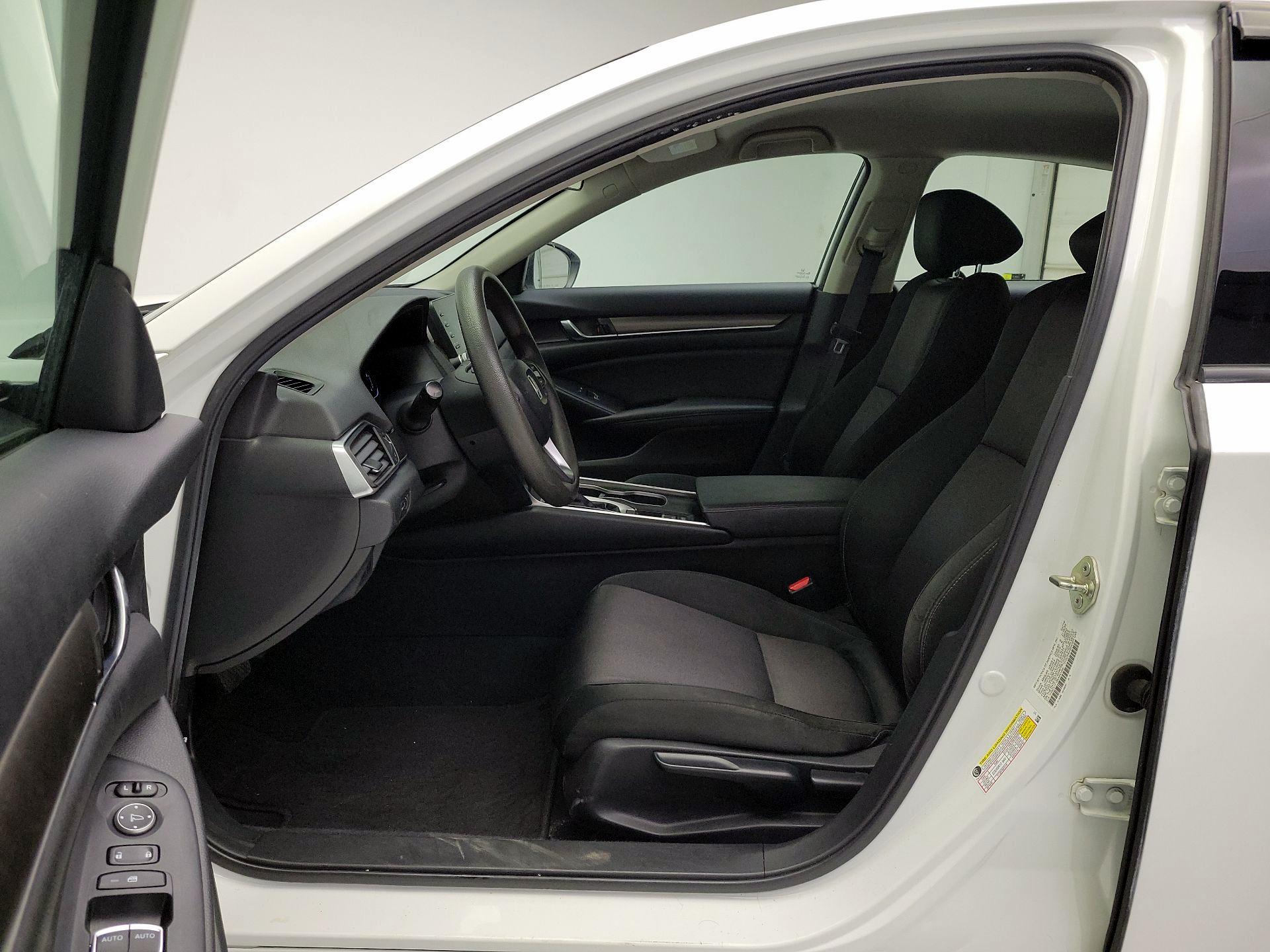 Thumbnail: 2019 Honda Accord - 11