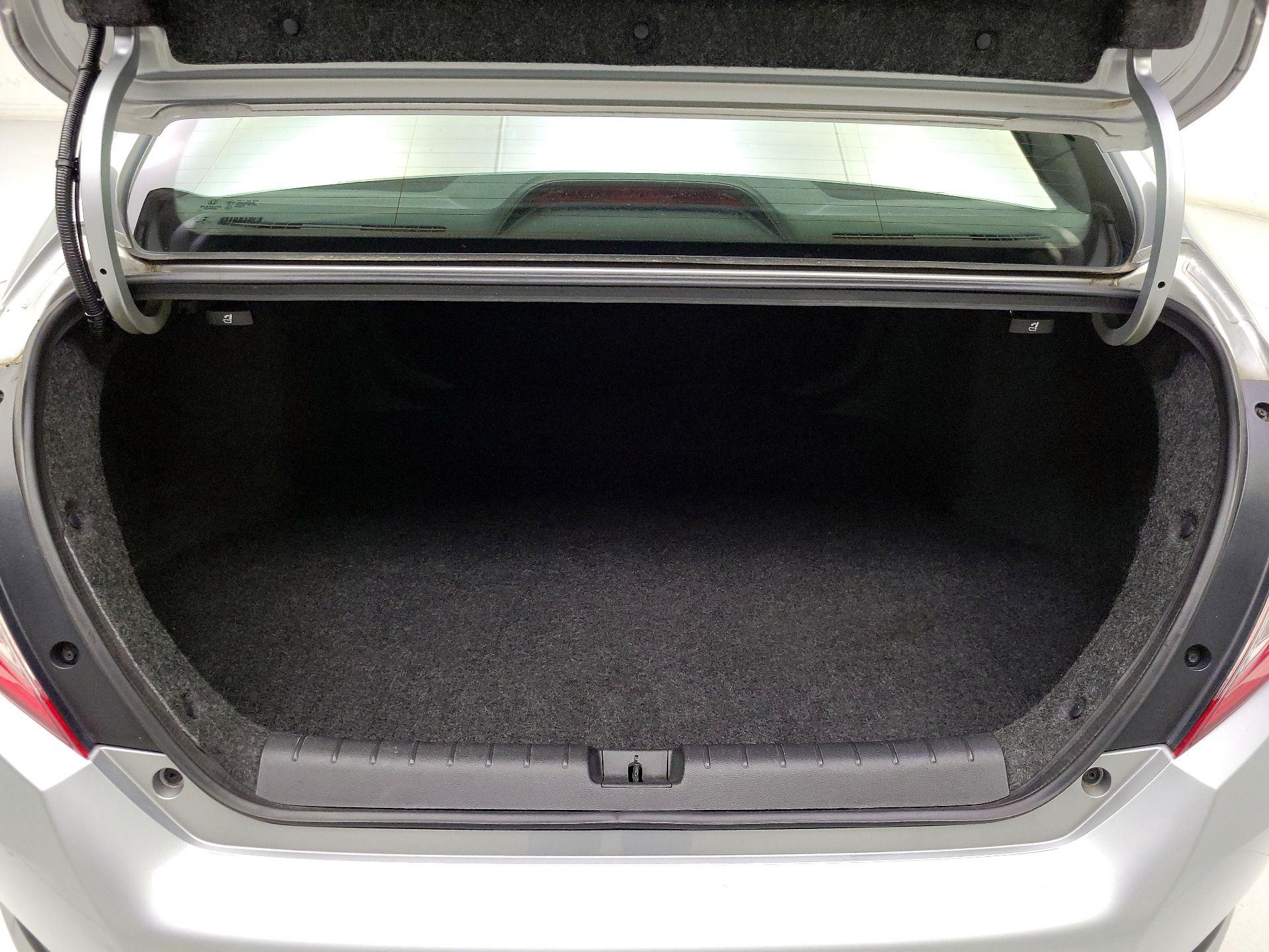 Thumbnail: 2019 Honda Civic - 19