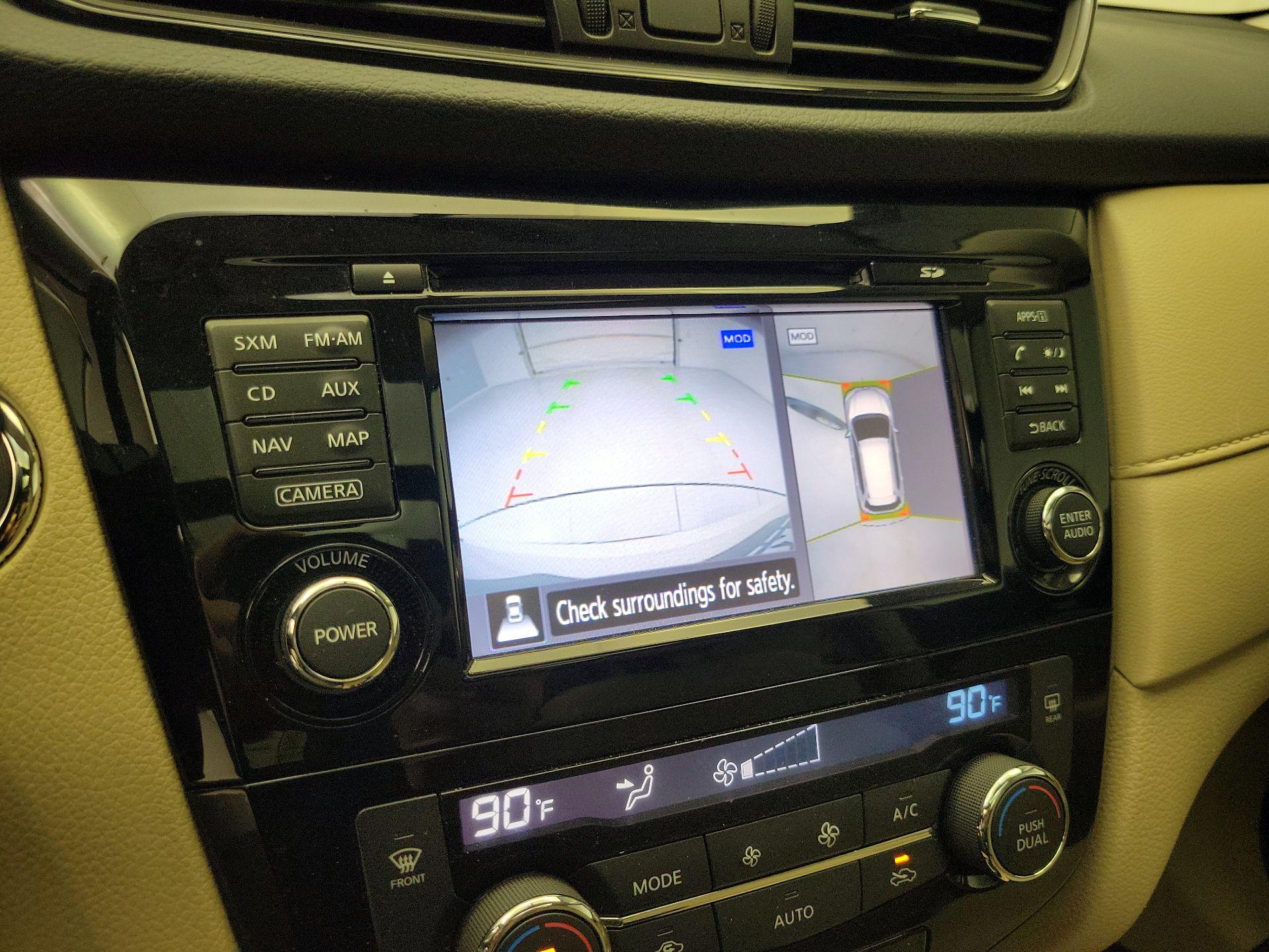 Thumbnail: 2017 Nissan Rogue - 15