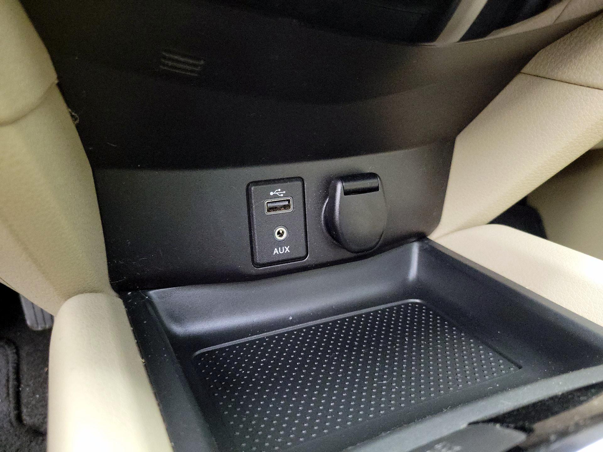 Thumbnail: 2017 Nissan Rogue - 19