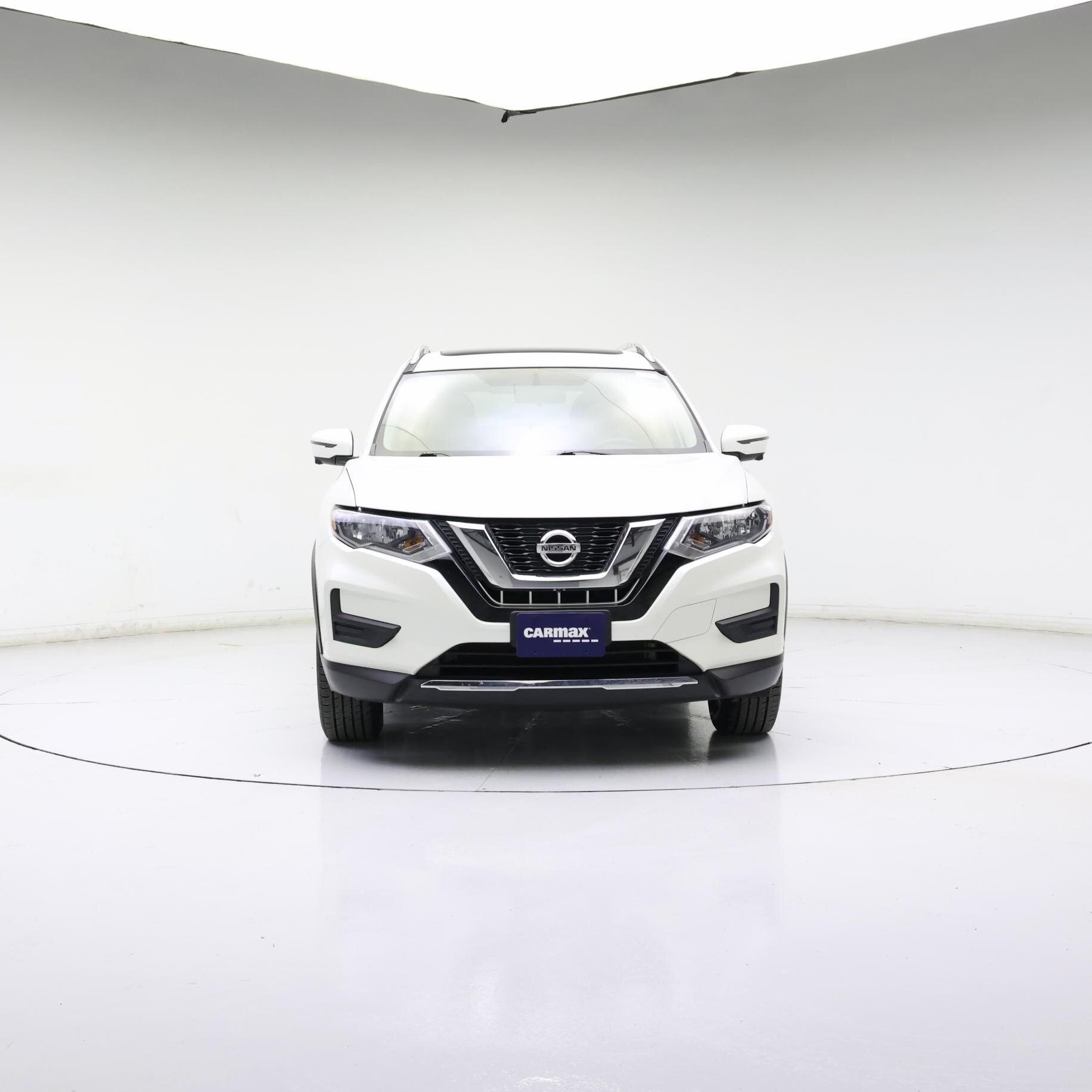 Thumbnail: 2017 Nissan Rogue - 5