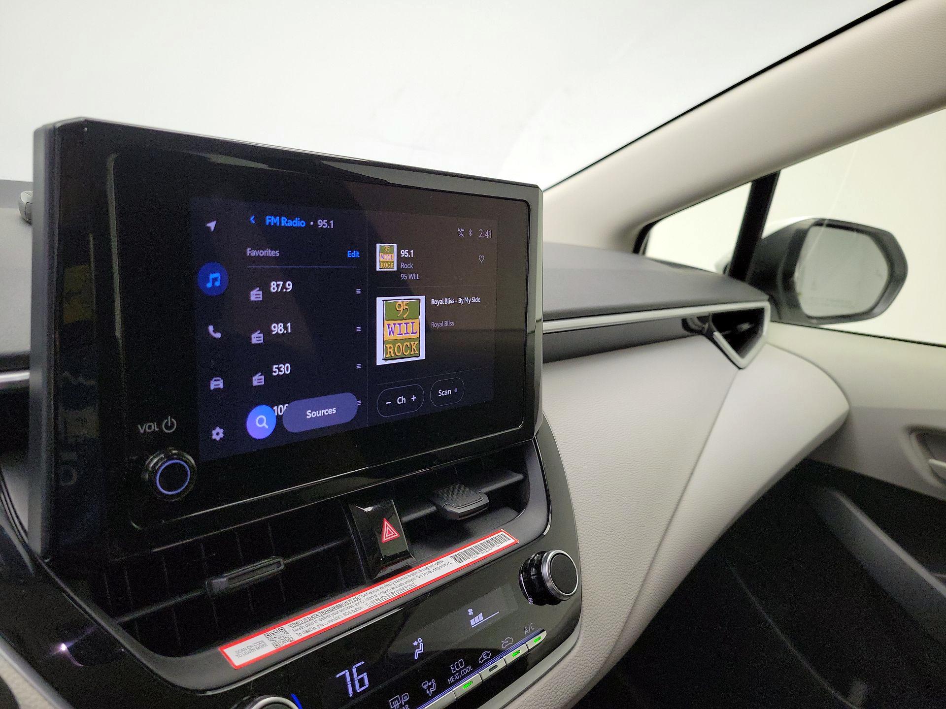 Thumbnail: 2025 Toyota Corolla - 15