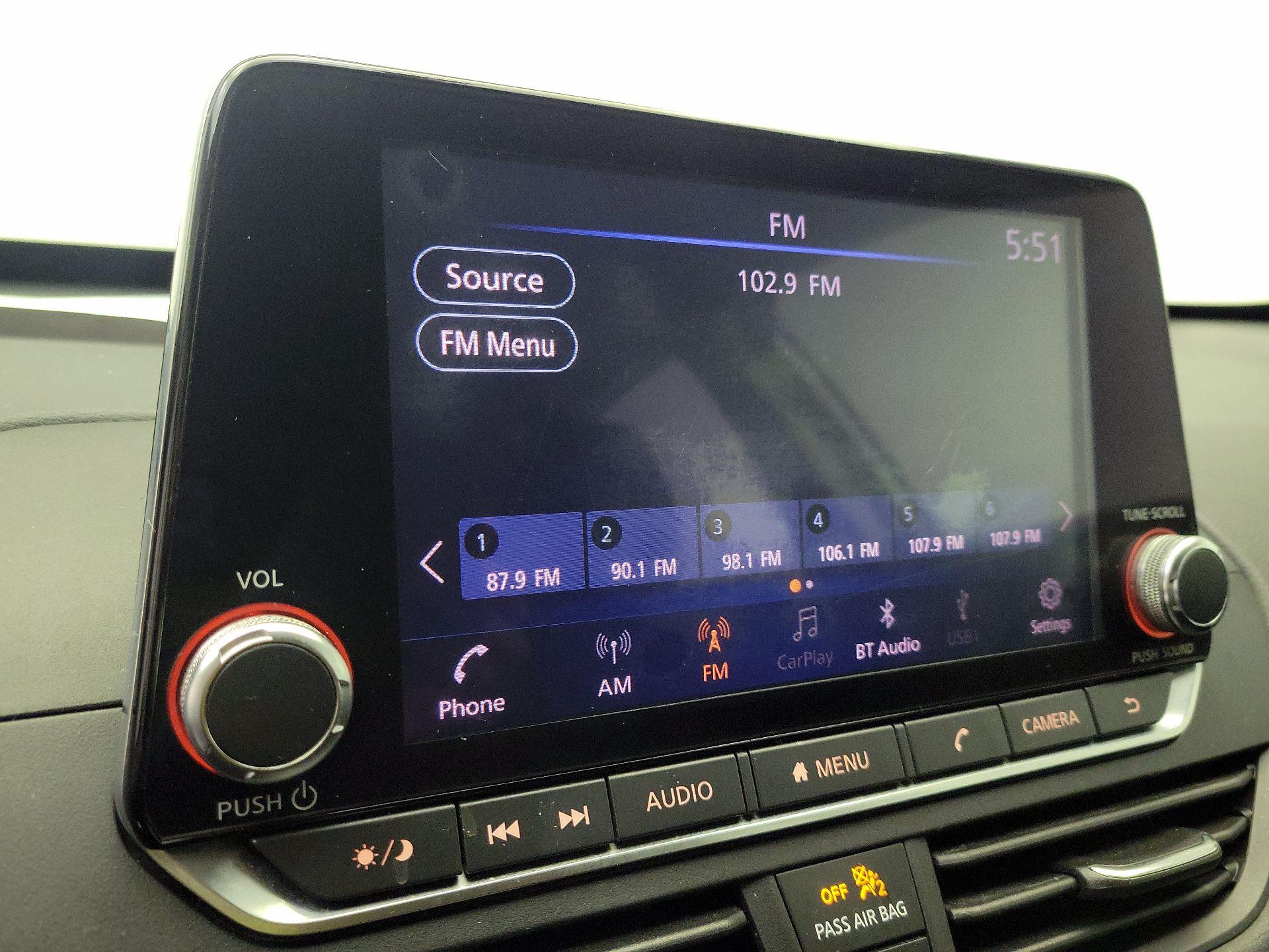 Thumbnail: 2019 Nissan Altima - 14