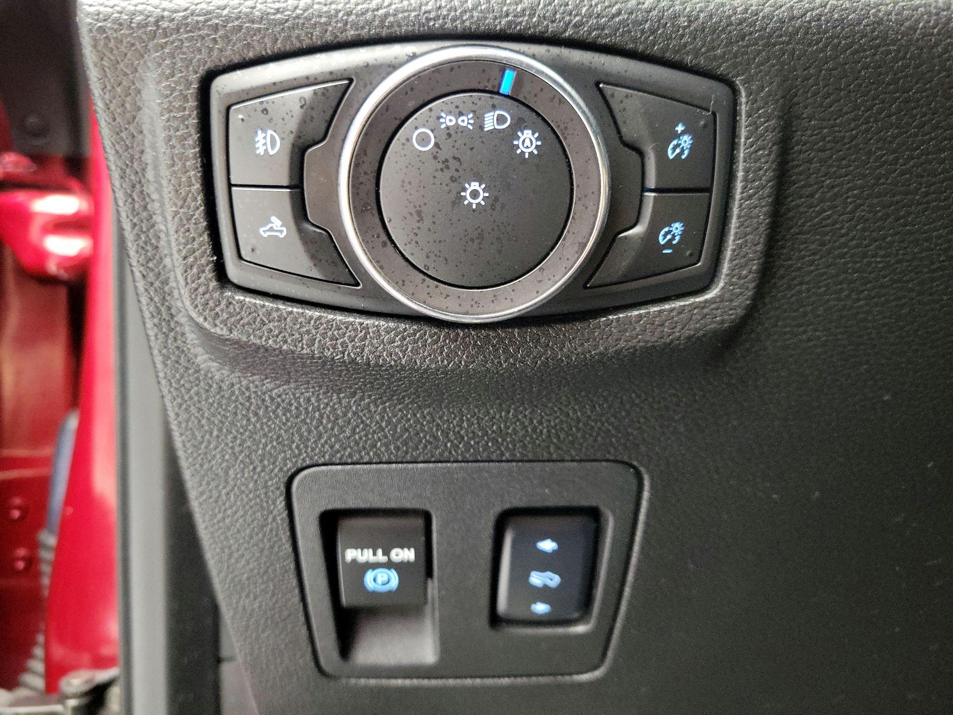 Thumbnail: 2018 Ford F-150 - 13