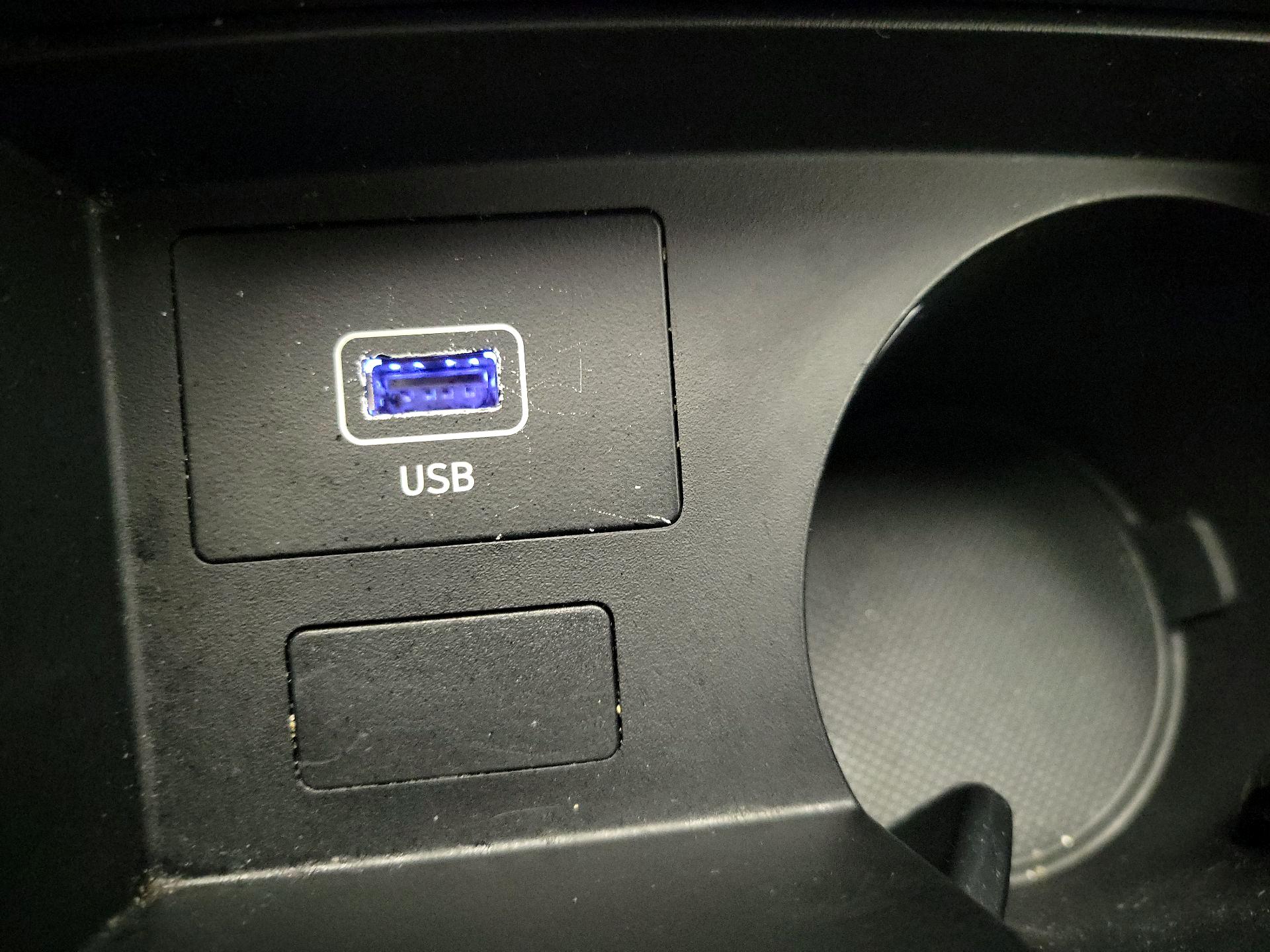 Thumbnail: 2021 Hyundai Santa Fe - 18