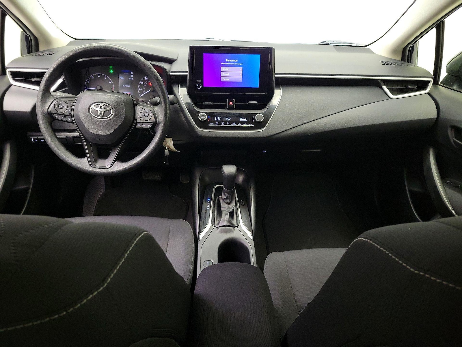 2023 Toyota Corolla LE - Photo 10