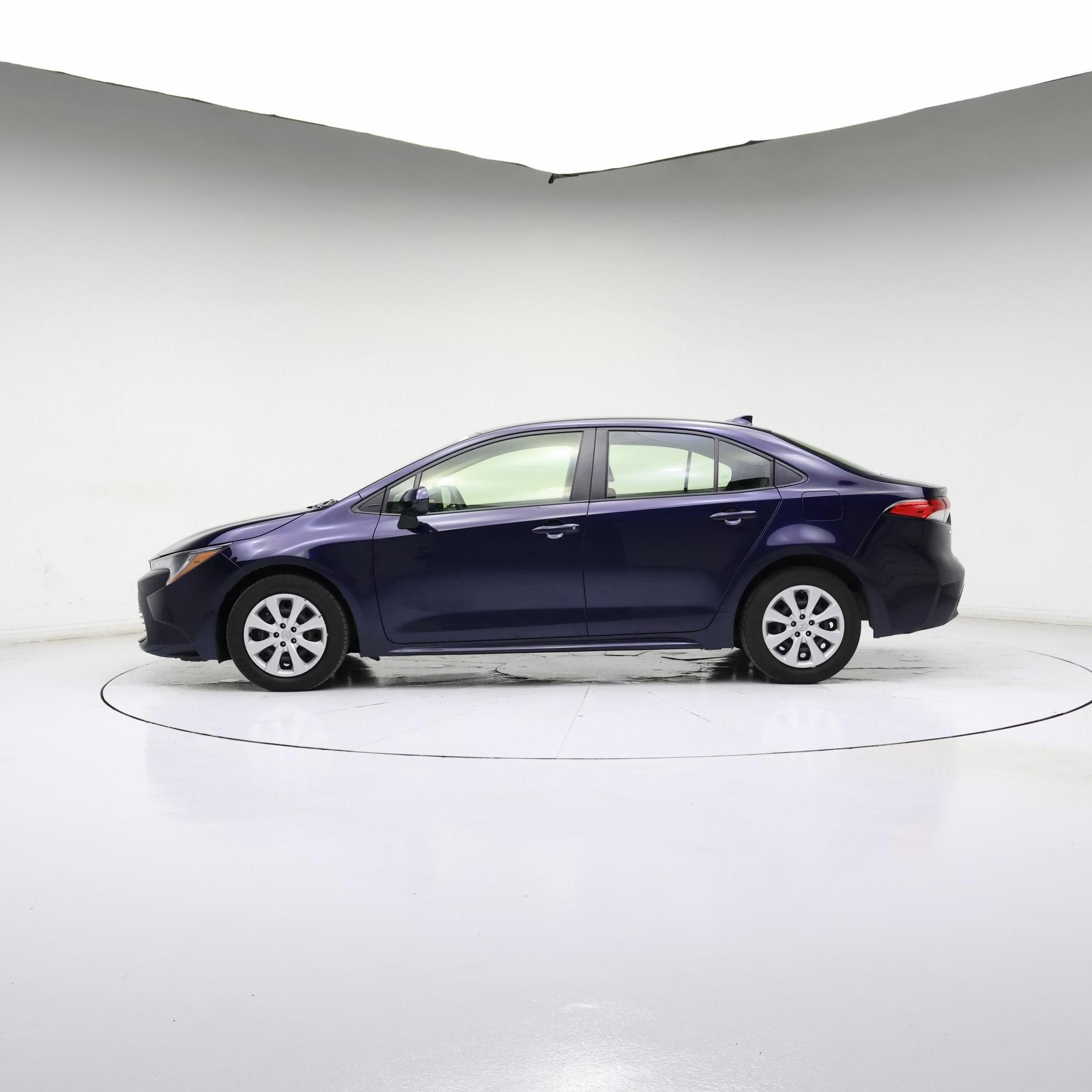 Thumbnail: 2023 Toyota Corolla - 3