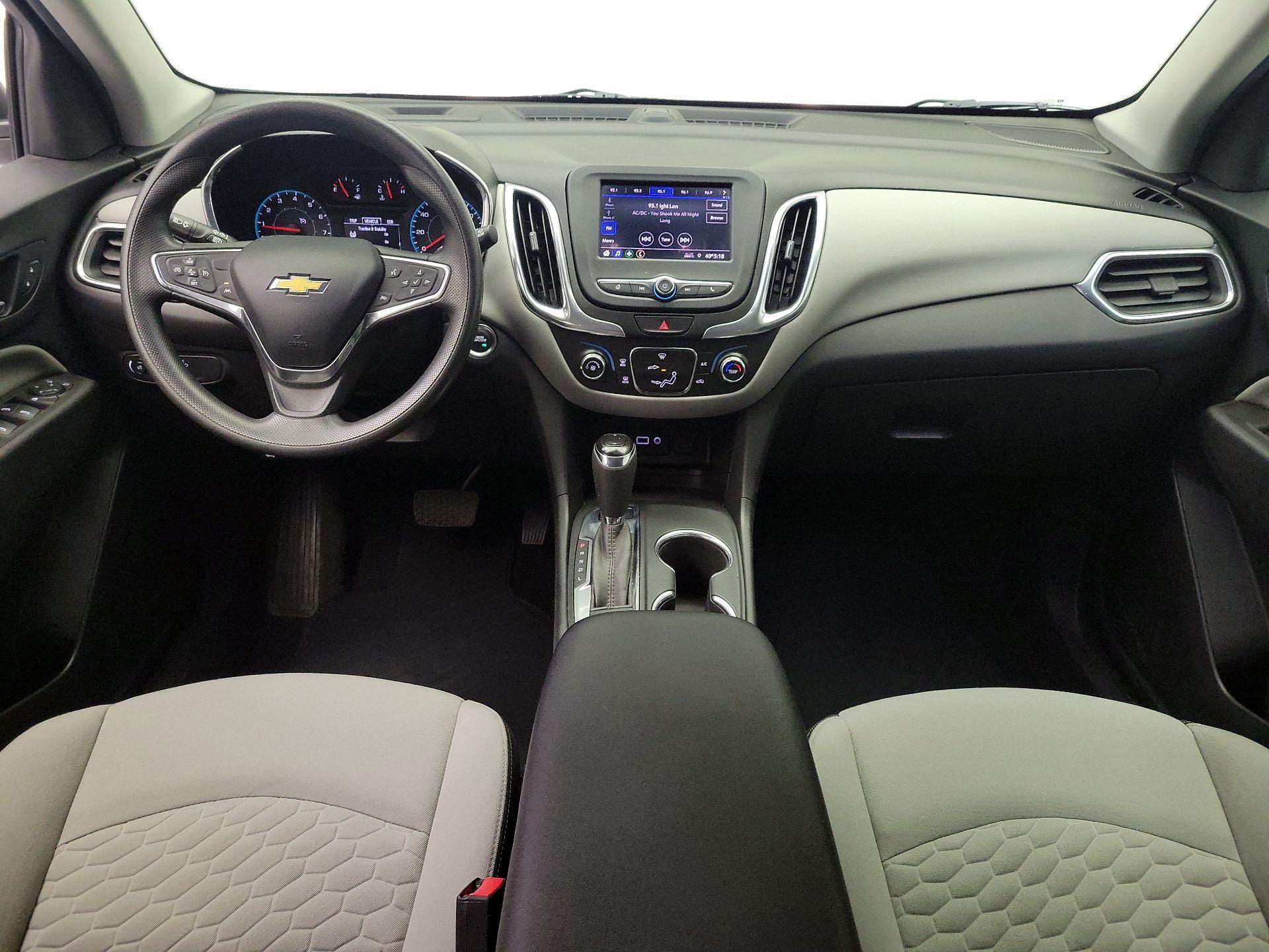 Thumbnail: 2021 Chevrolet Equinox - 9