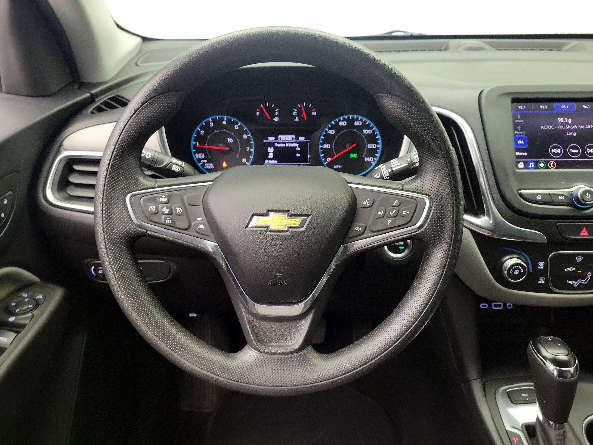 Thumbnail: 2021 Chevrolet Equinox - 10