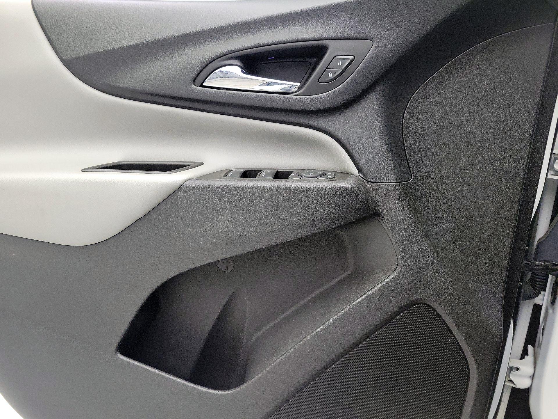 Thumbnail: 2021 Chevrolet Equinox - 12