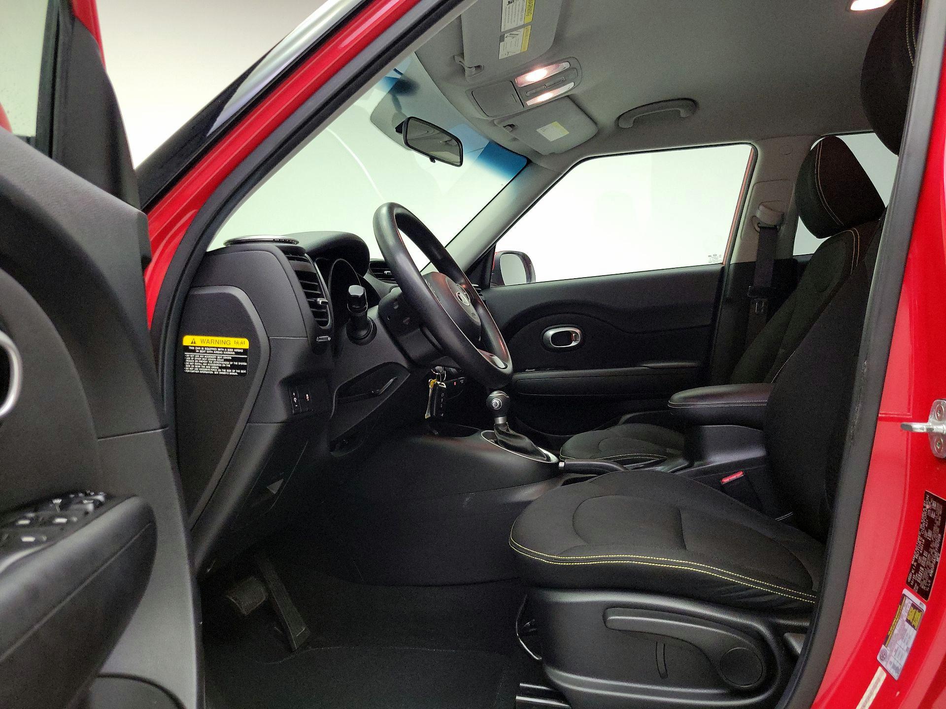 Thumbnail: 2014 Kia Soul - 11