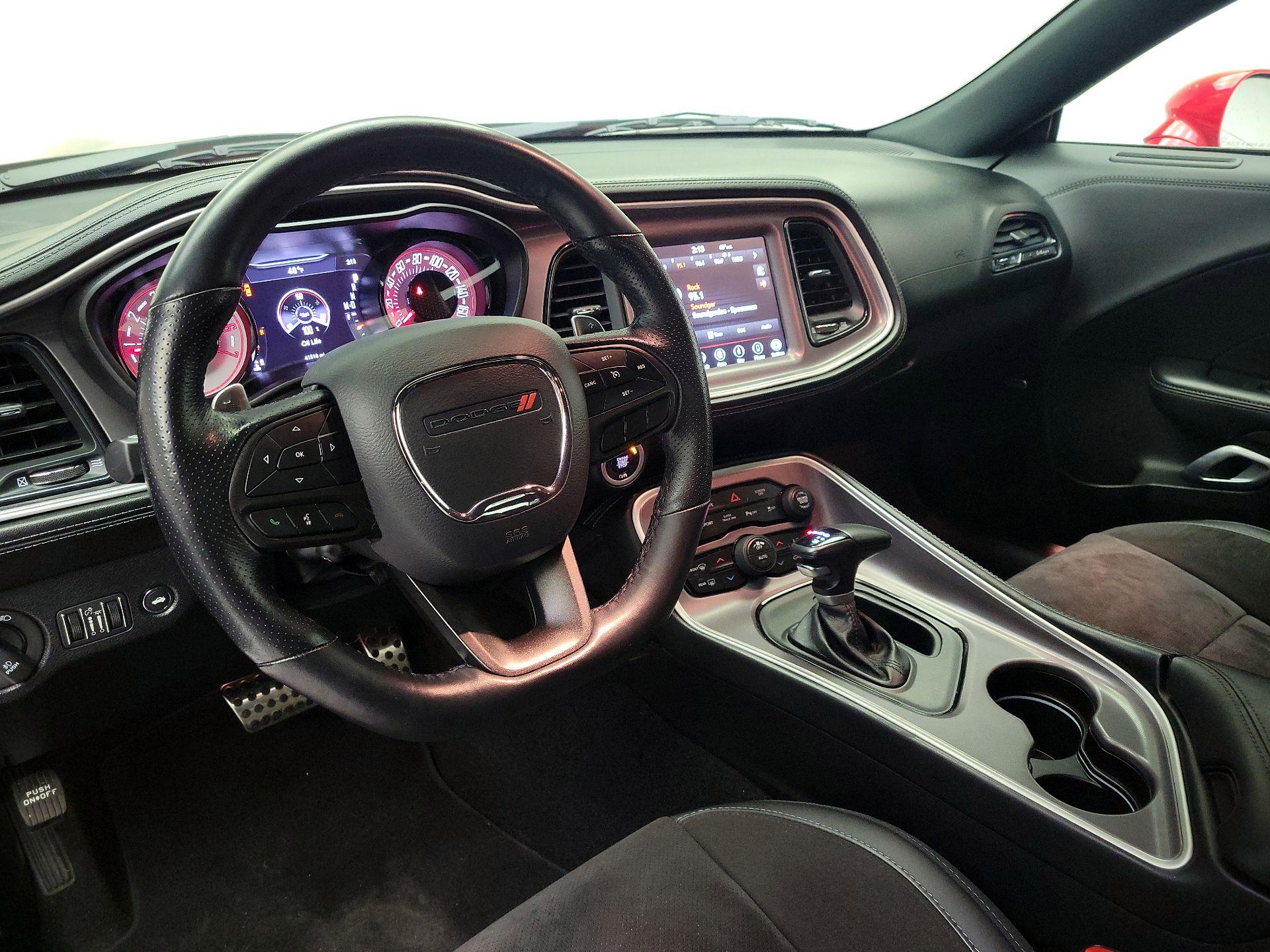 Thumbnail: 2022 Dodge Challenger - 9