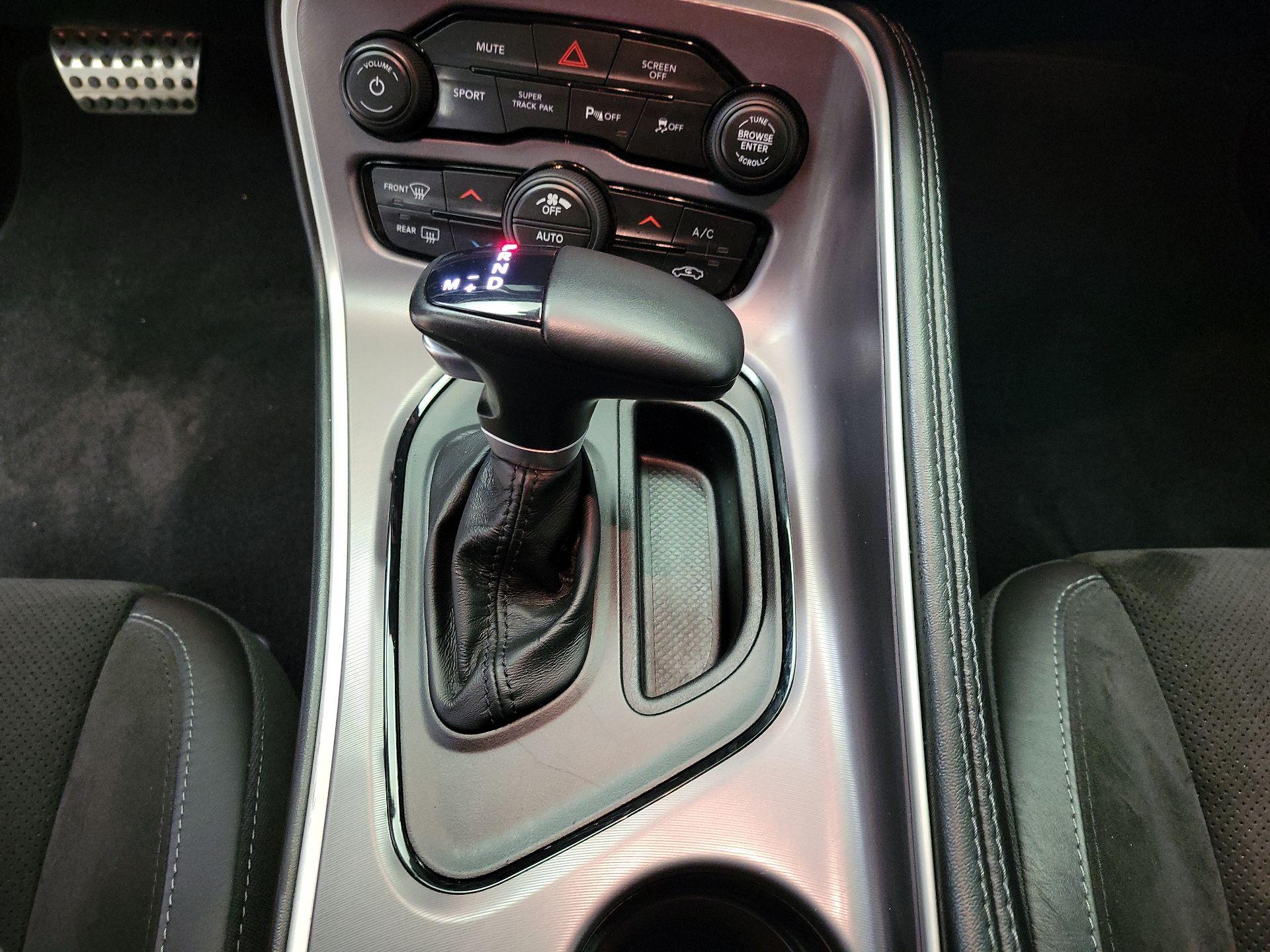 Thumbnail: 2022 Dodge Challenger - 18