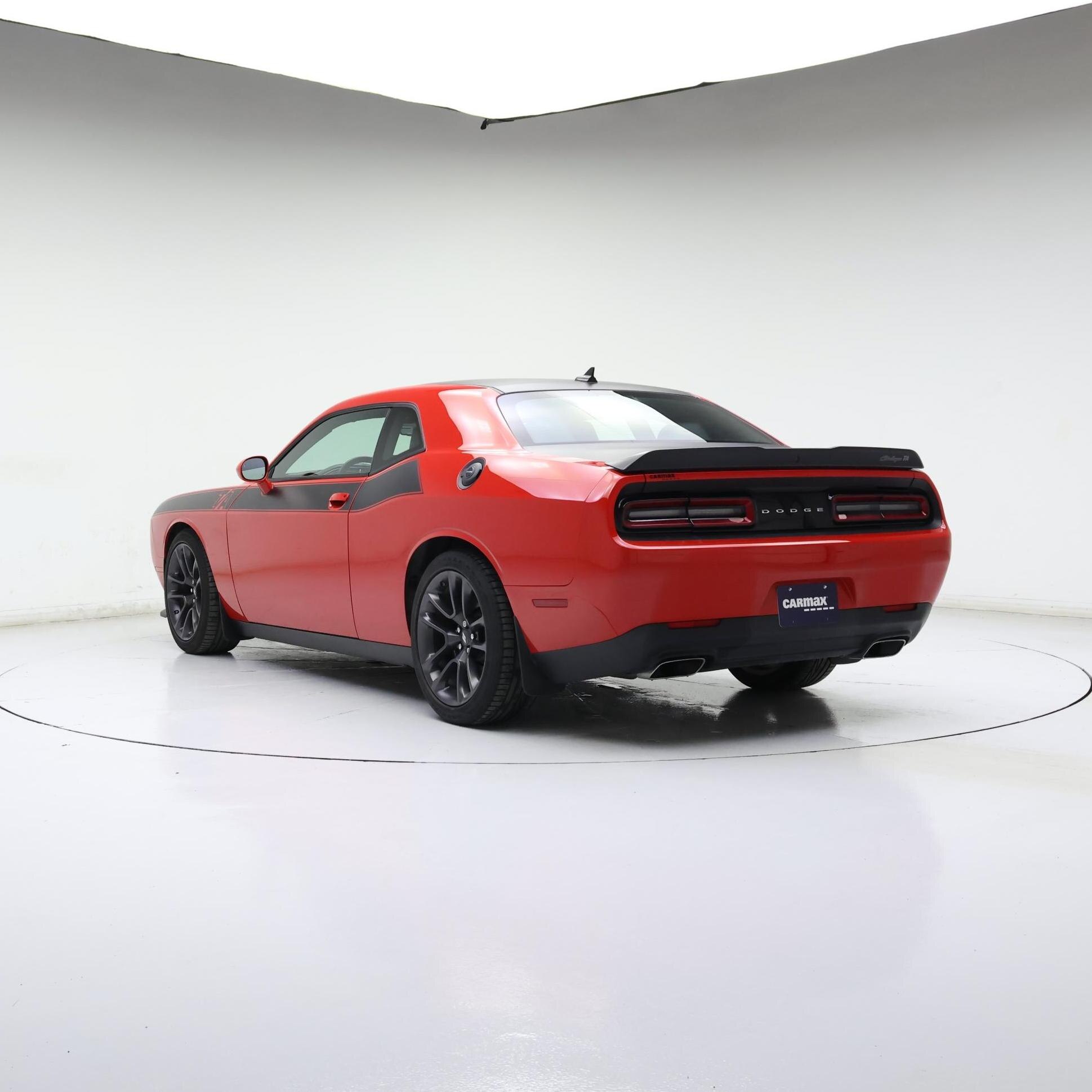 Thumbnail: 2022 Dodge Challenger - 2