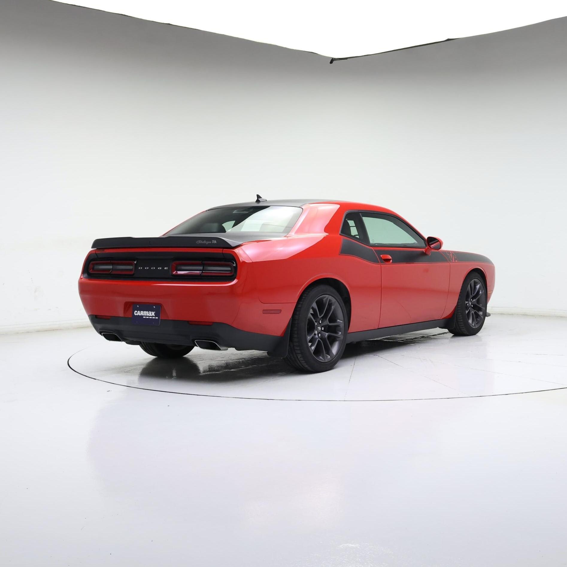 Thumbnail: 2022 Dodge Challenger - 8