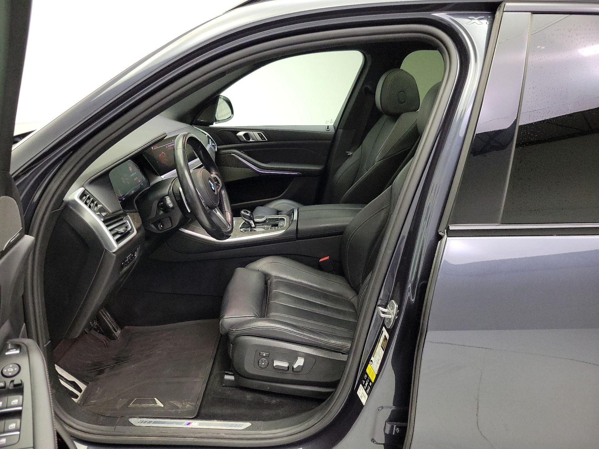 Thumbnail: 2021 BMW X5 - 11