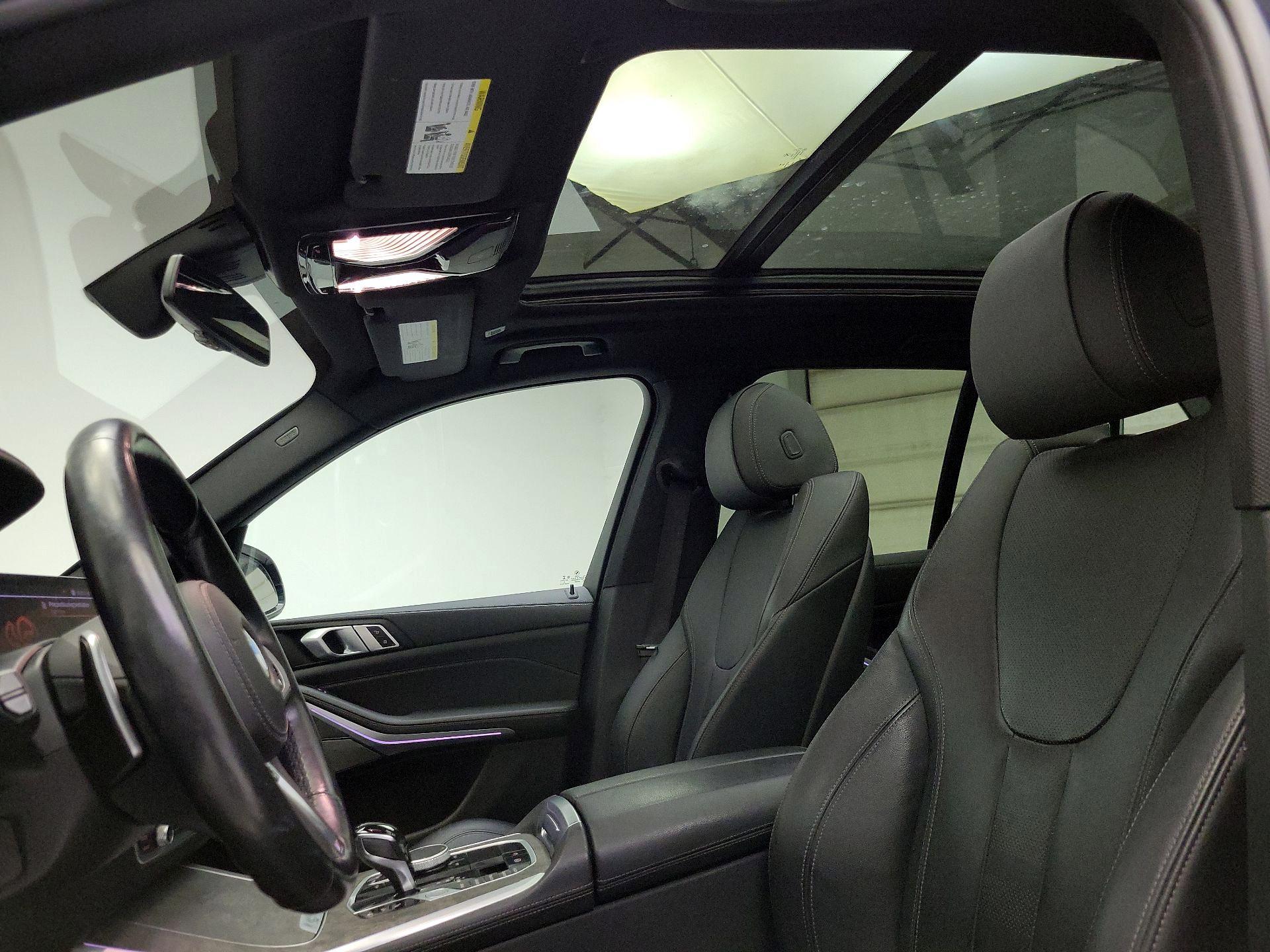 Thumbnail: 2021 BMW X5 - 20