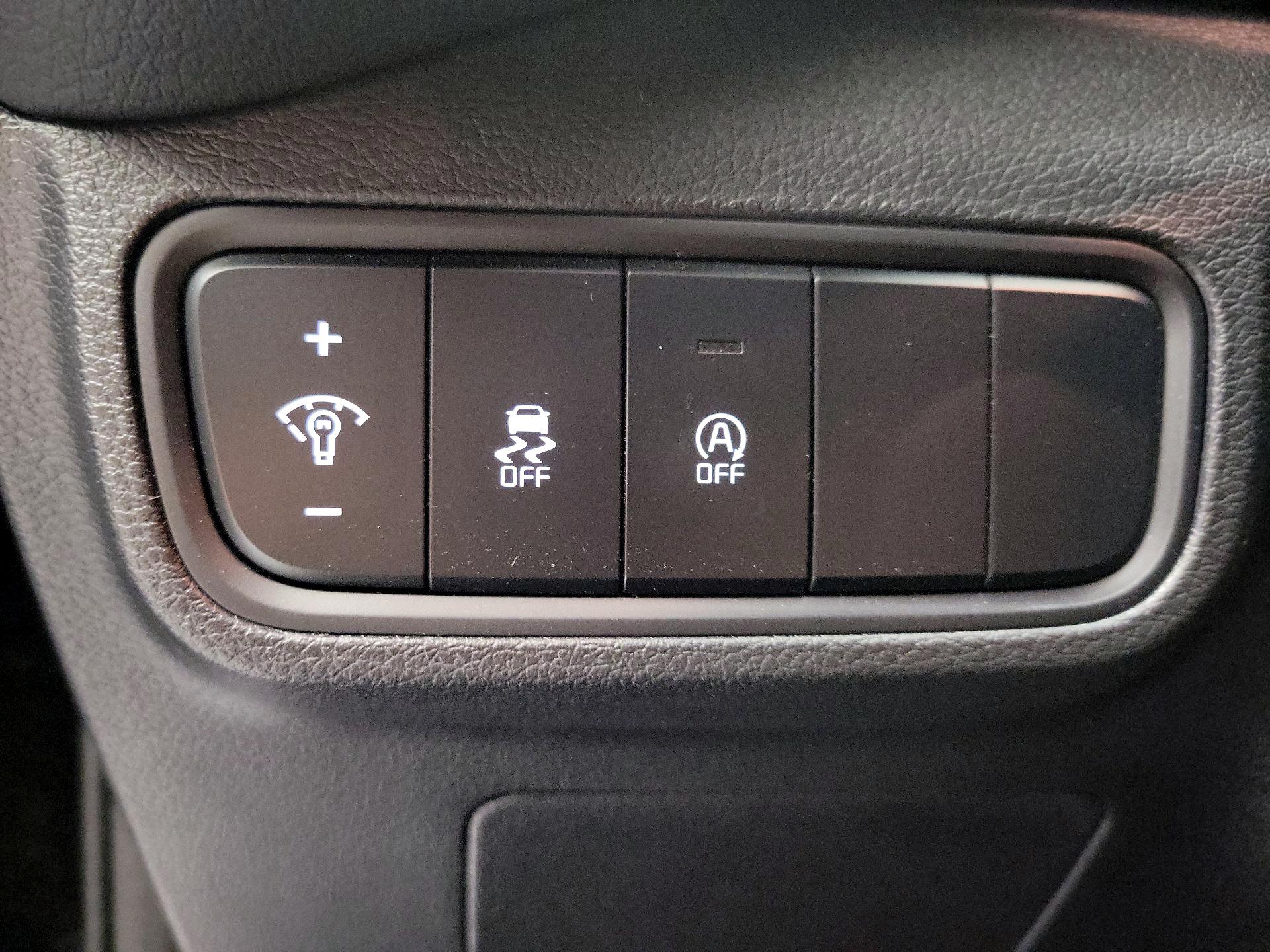 Thumbnail: 2023 Kia Soul - 13