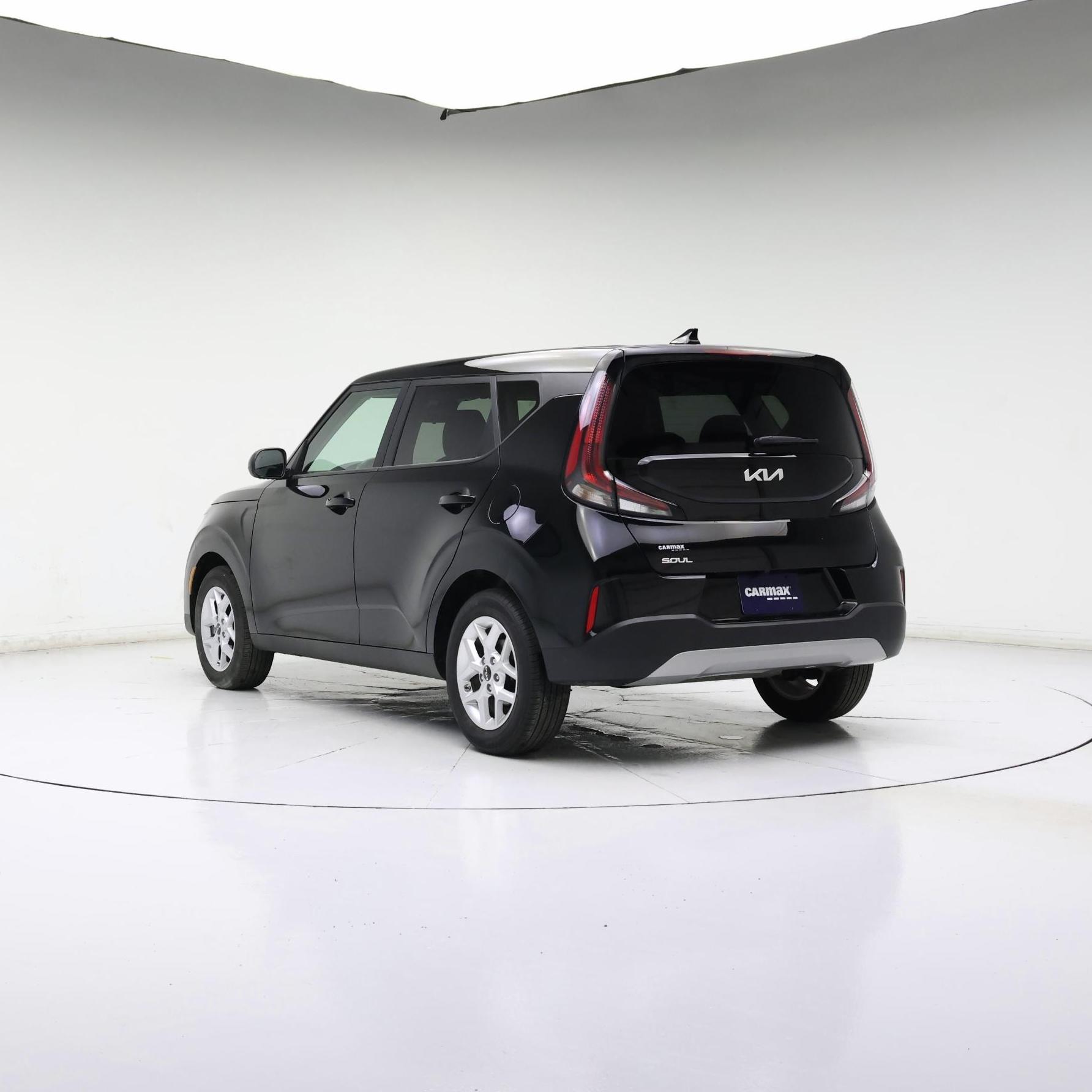 Thumbnail: 2023 Kia Soul - 2