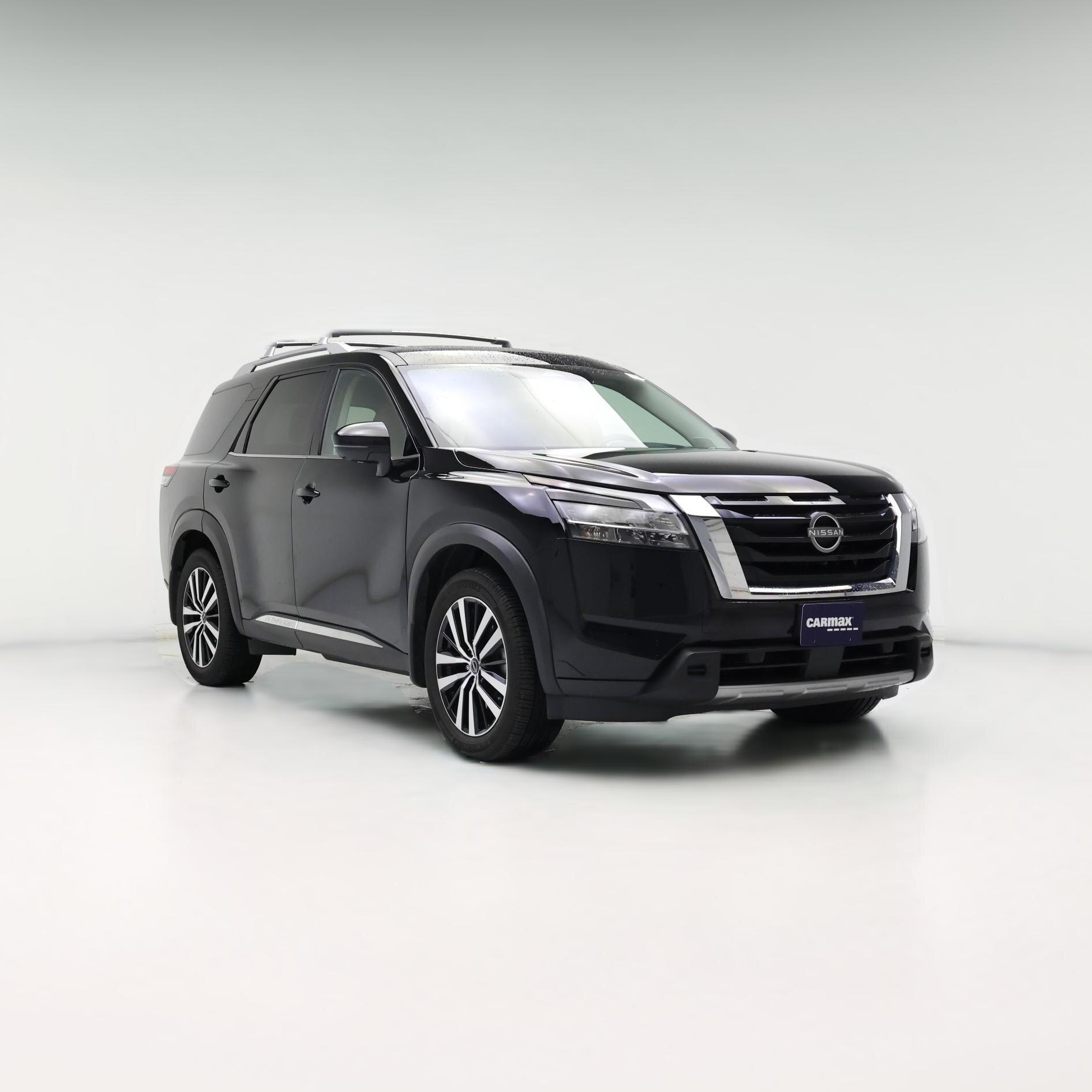 Thumbnail: 2023 Nissan Pathfinder - 1