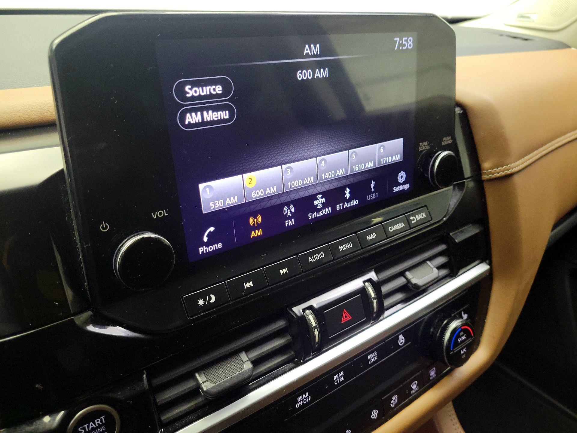 Thumbnail: 2023 Nissan Pathfinder - 16