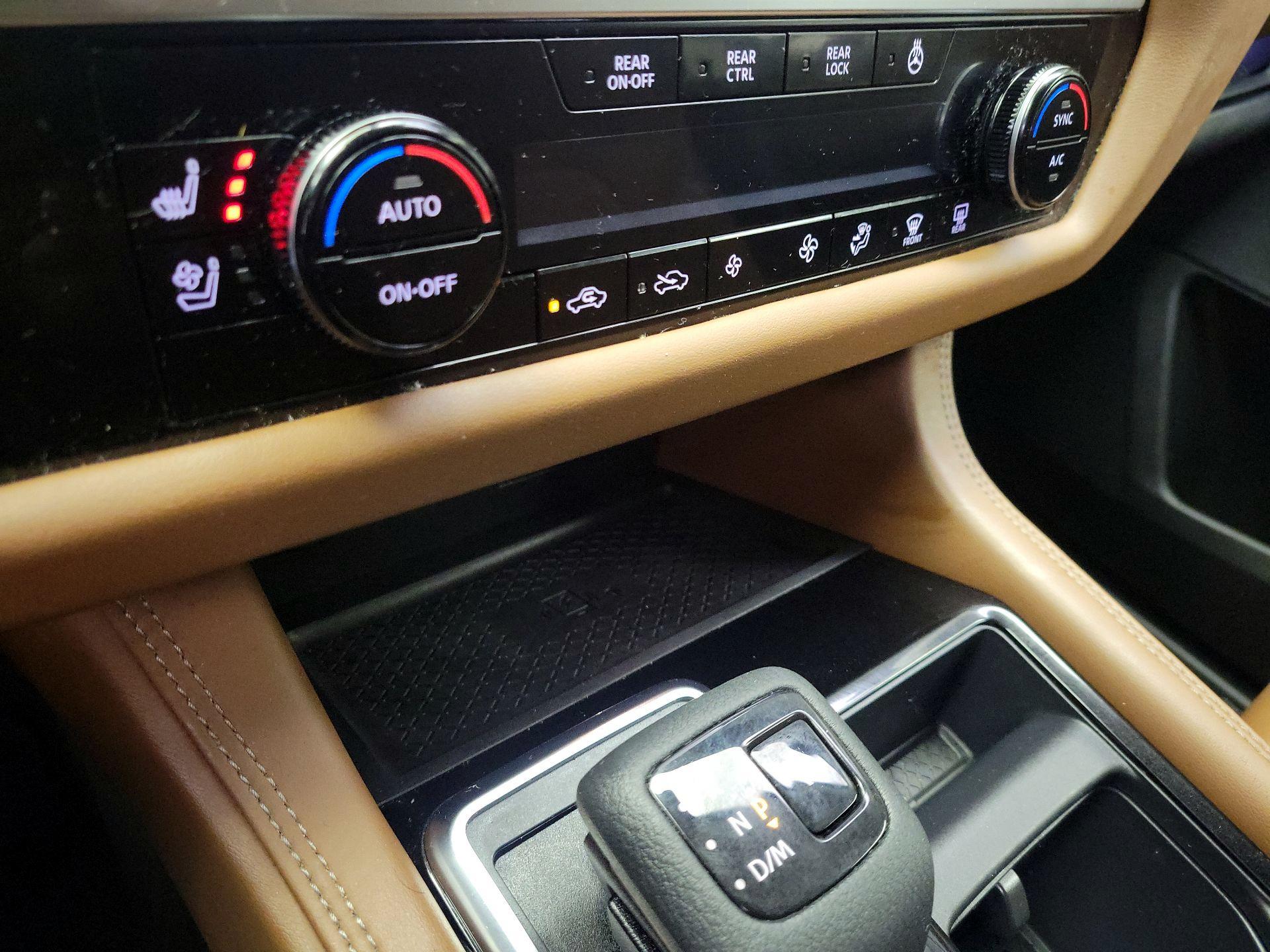 Thumbnail: 2023 Nissan Pathfinder - 17