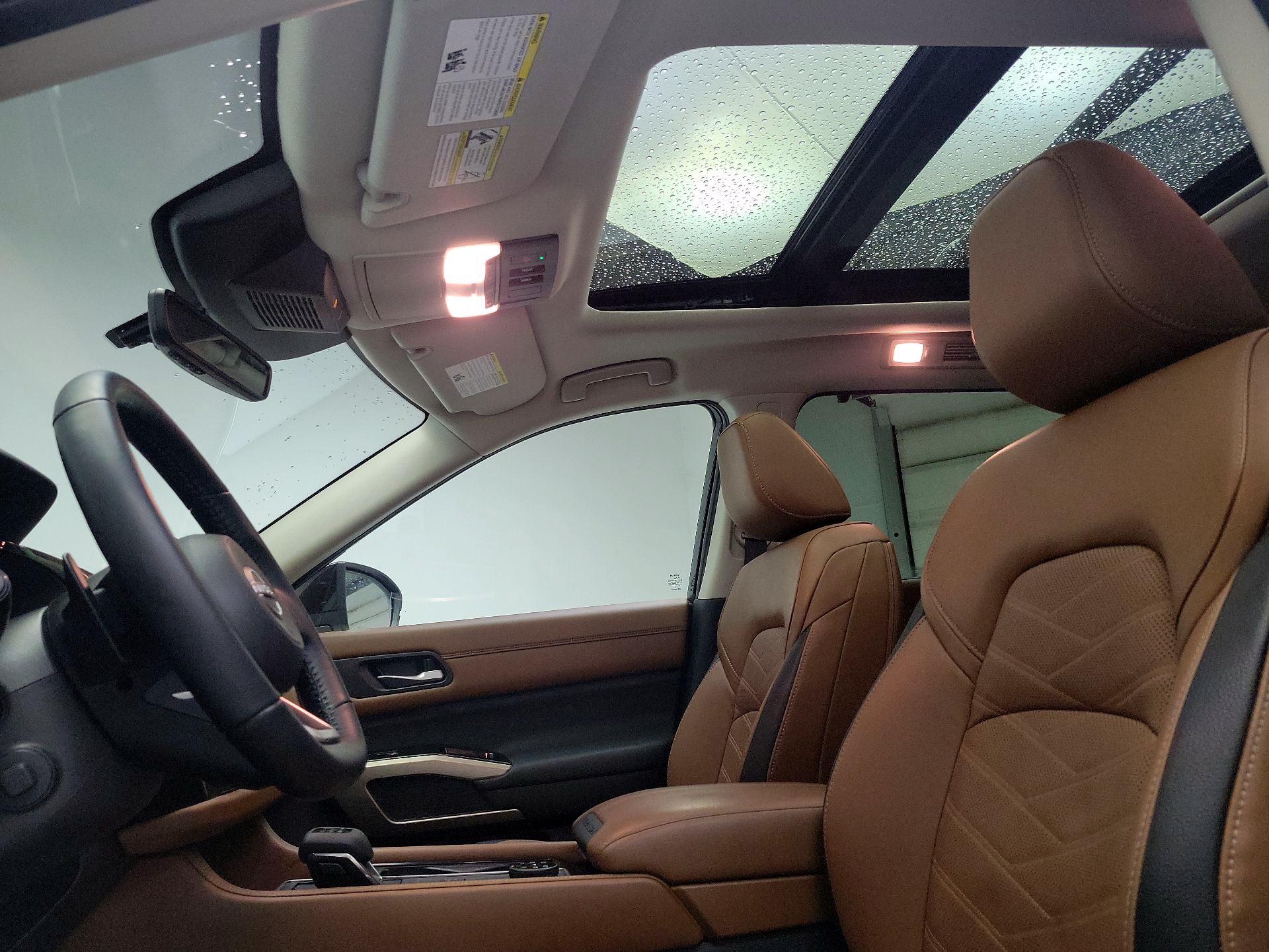 Thumbnail: 2023 Nissan Pathfinder - 20