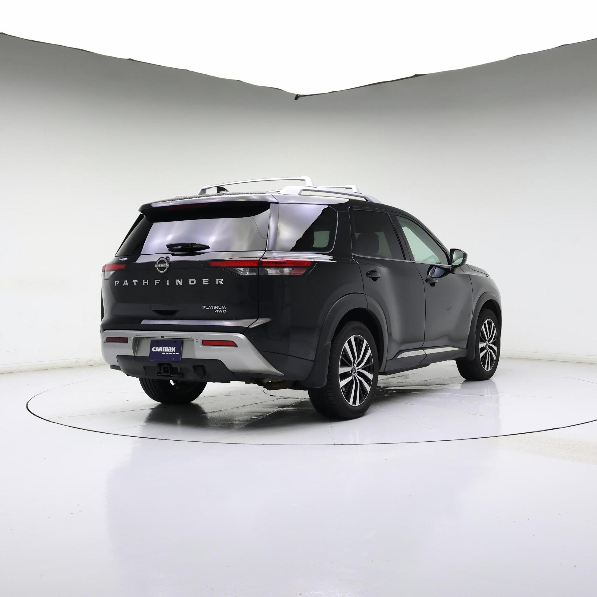 Thumbnail: 2023 Nissan Pathfinder - 8