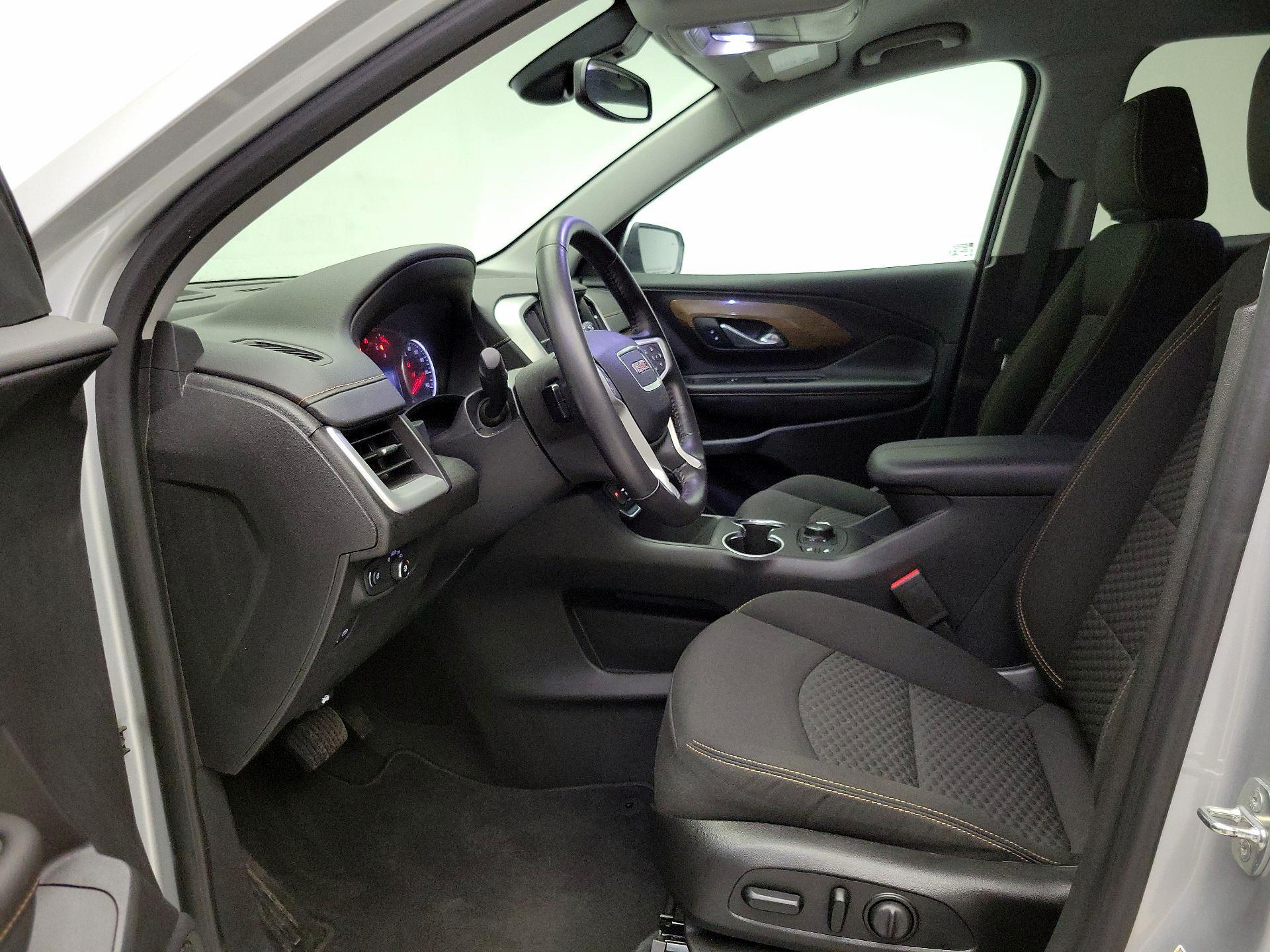 Thumbnail: 2020 GMC Terrain - 11