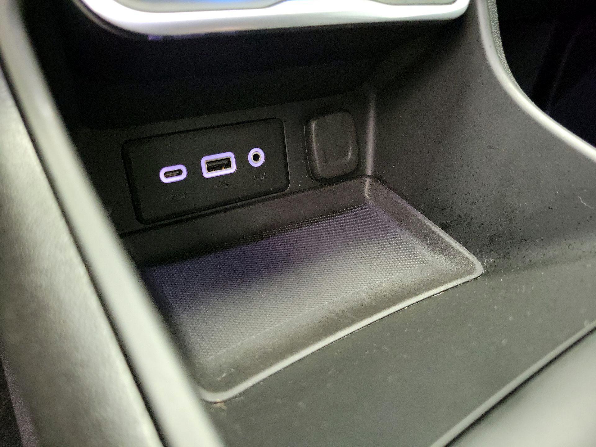 Thumbnail: 2020 GMC Terrain - 18