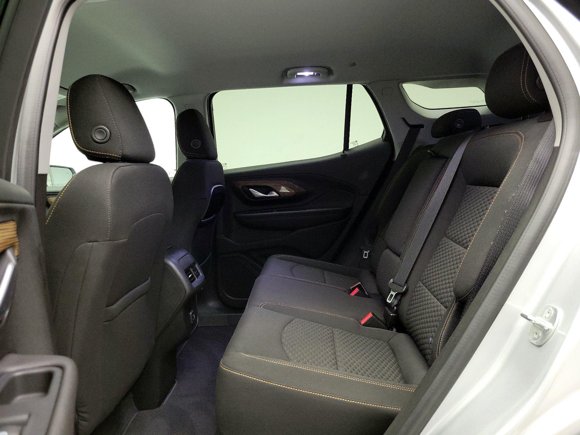 Thumbnail: 2020 GMC Terrain - 19