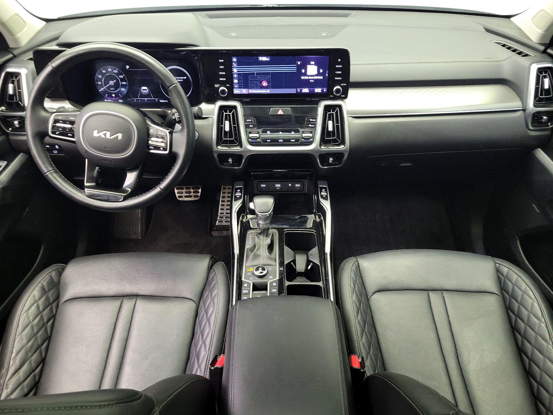 Thumbnail: 2023 Kia Sorento - 9