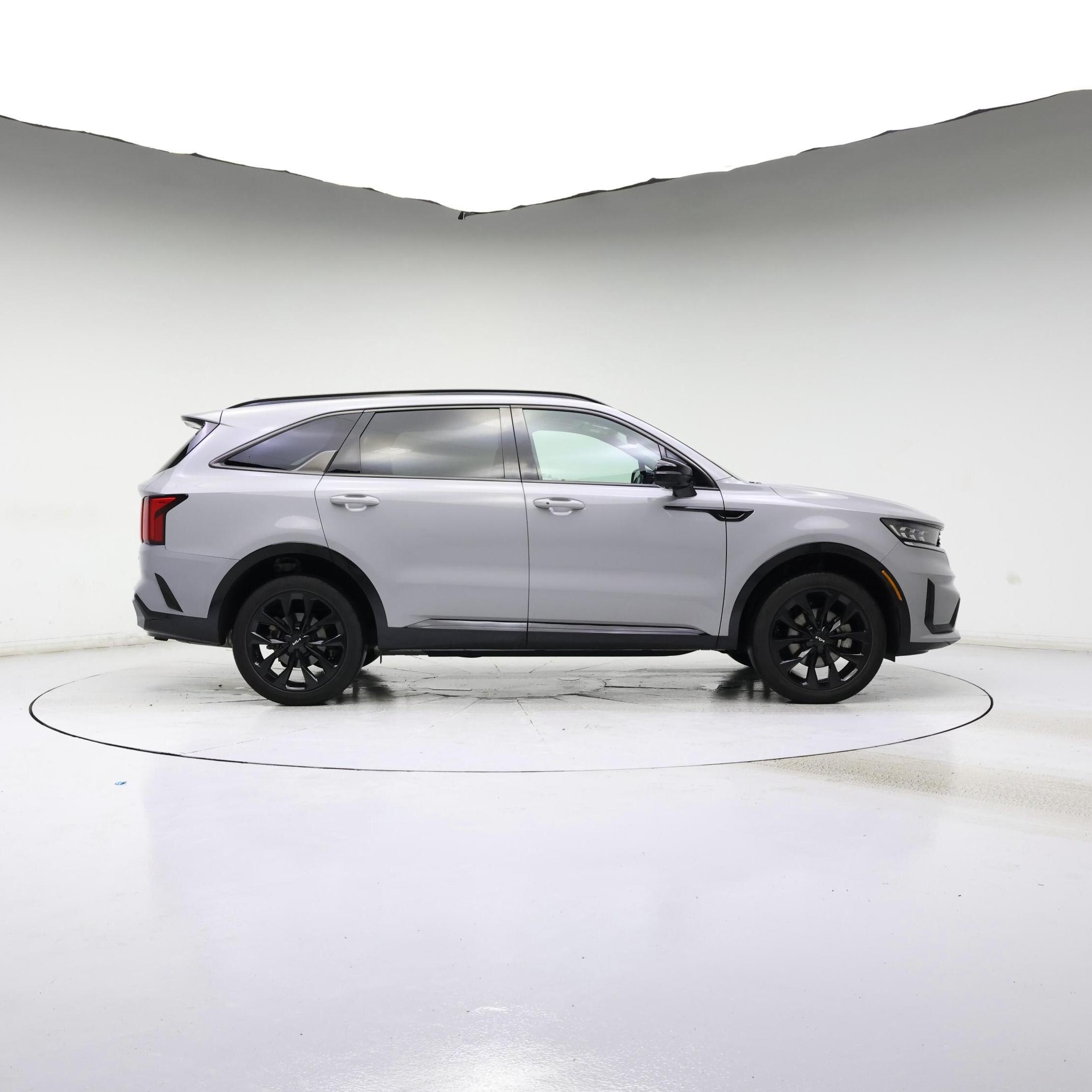 Thumbnail: 2023 Kia Sorento - 7