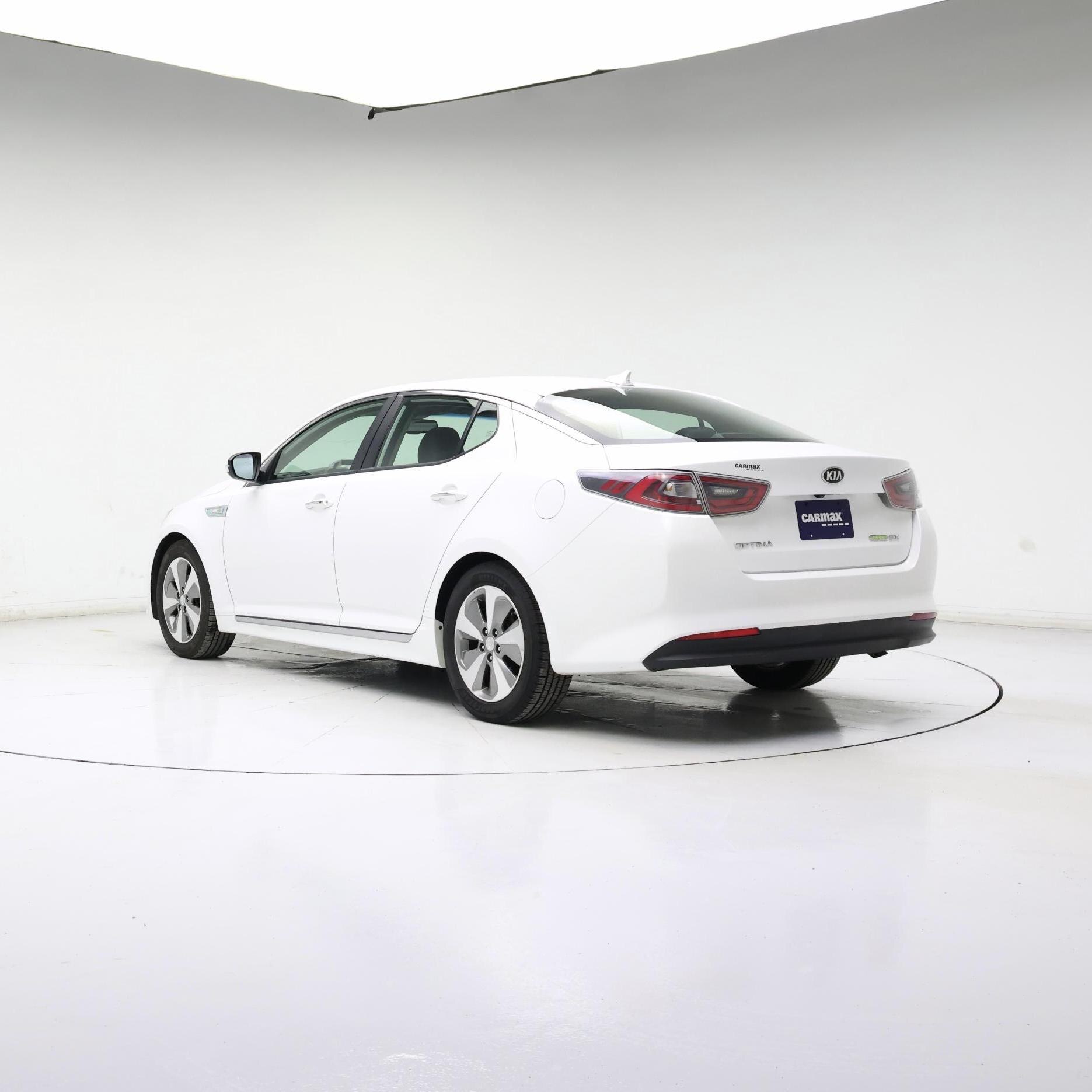 Thumbnail: 2015 Kia Optima - 2