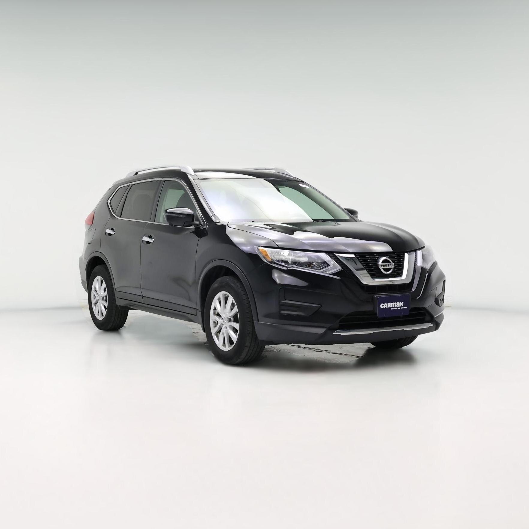 Thumbnail: 2017 Nissan Rogue - 1