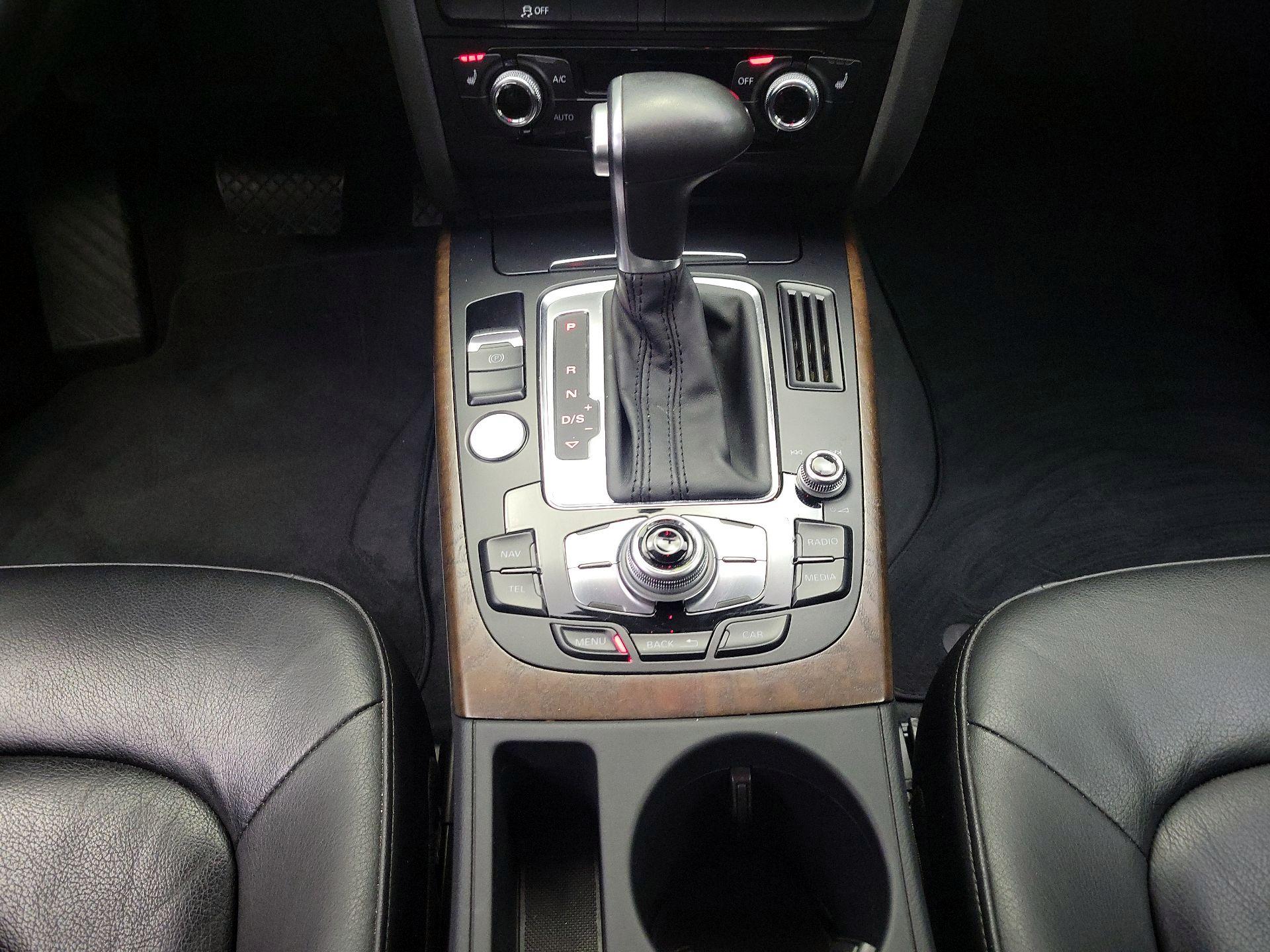 Thumbnail: 2015 Audi A4 - 18