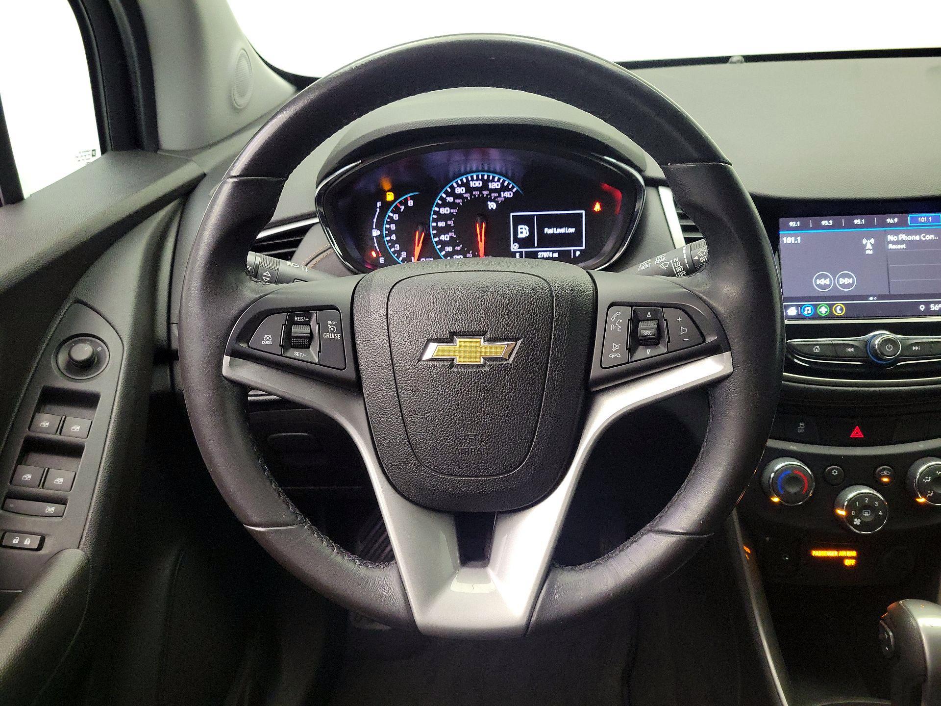 Thumbnail: 2018 Chevrolet Trax - 10