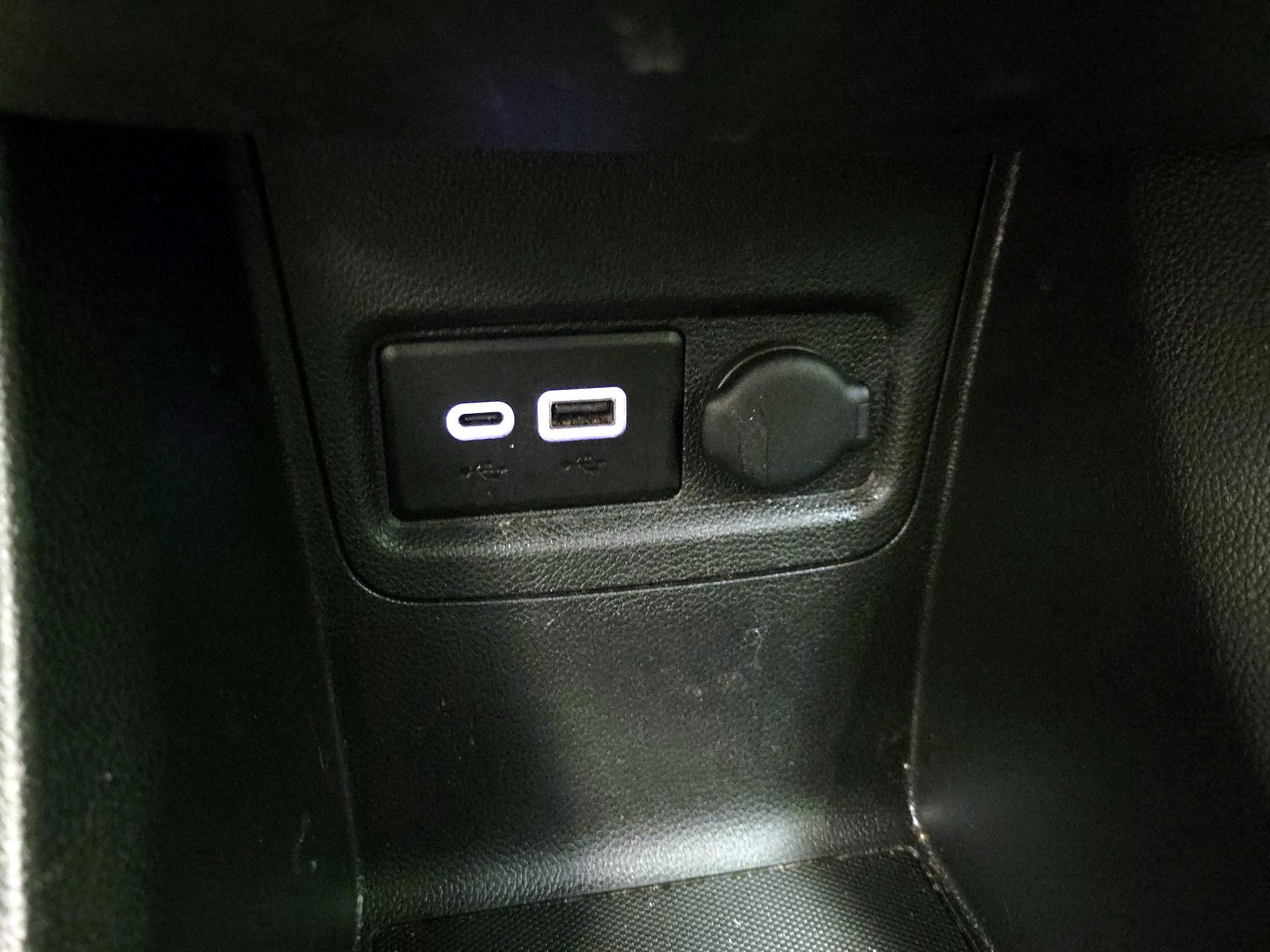 Thumbnail: 2019 Chevrolet Spark - 18