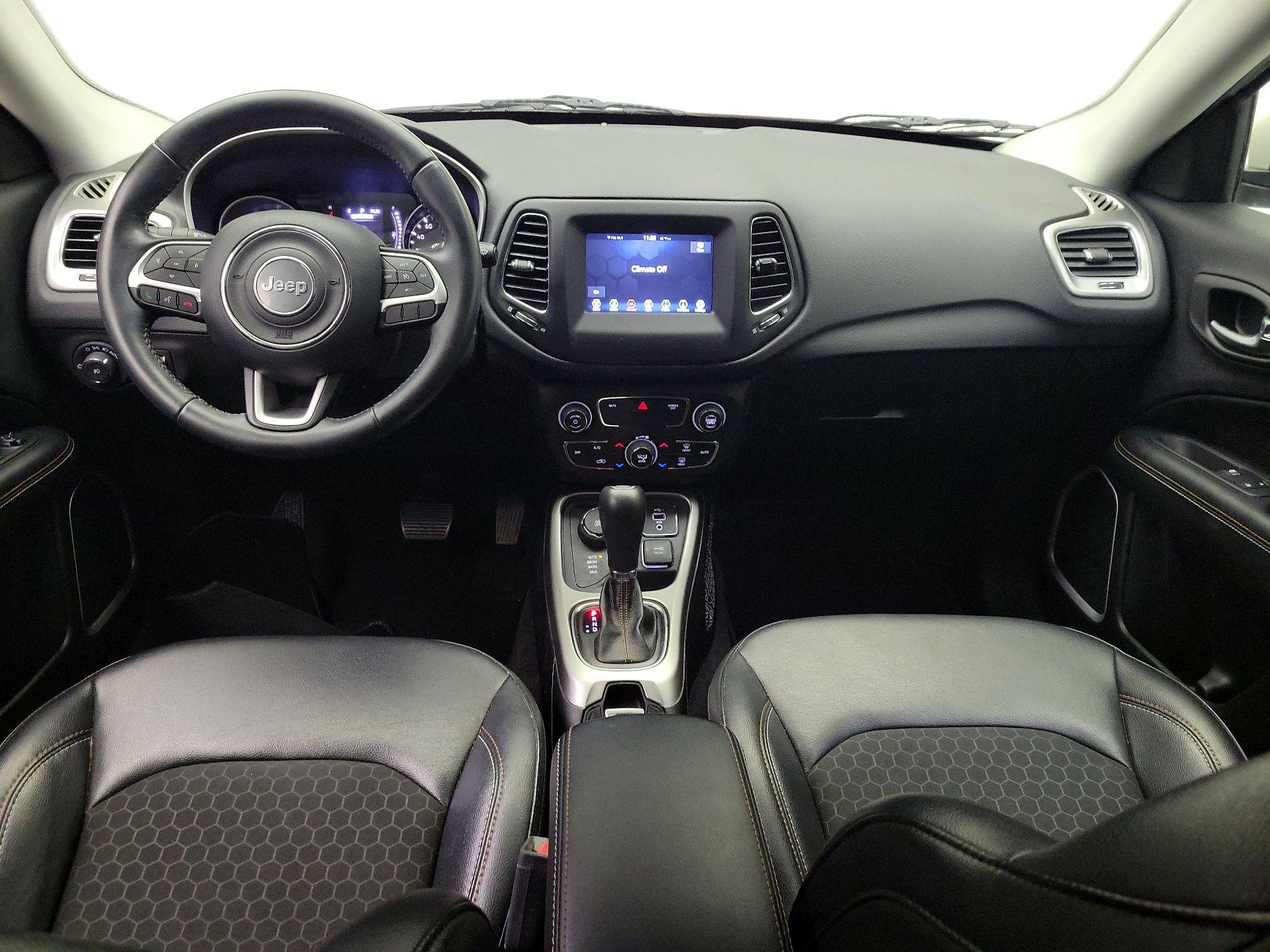 Thumbnail: 2019 Jeep Compass - 9