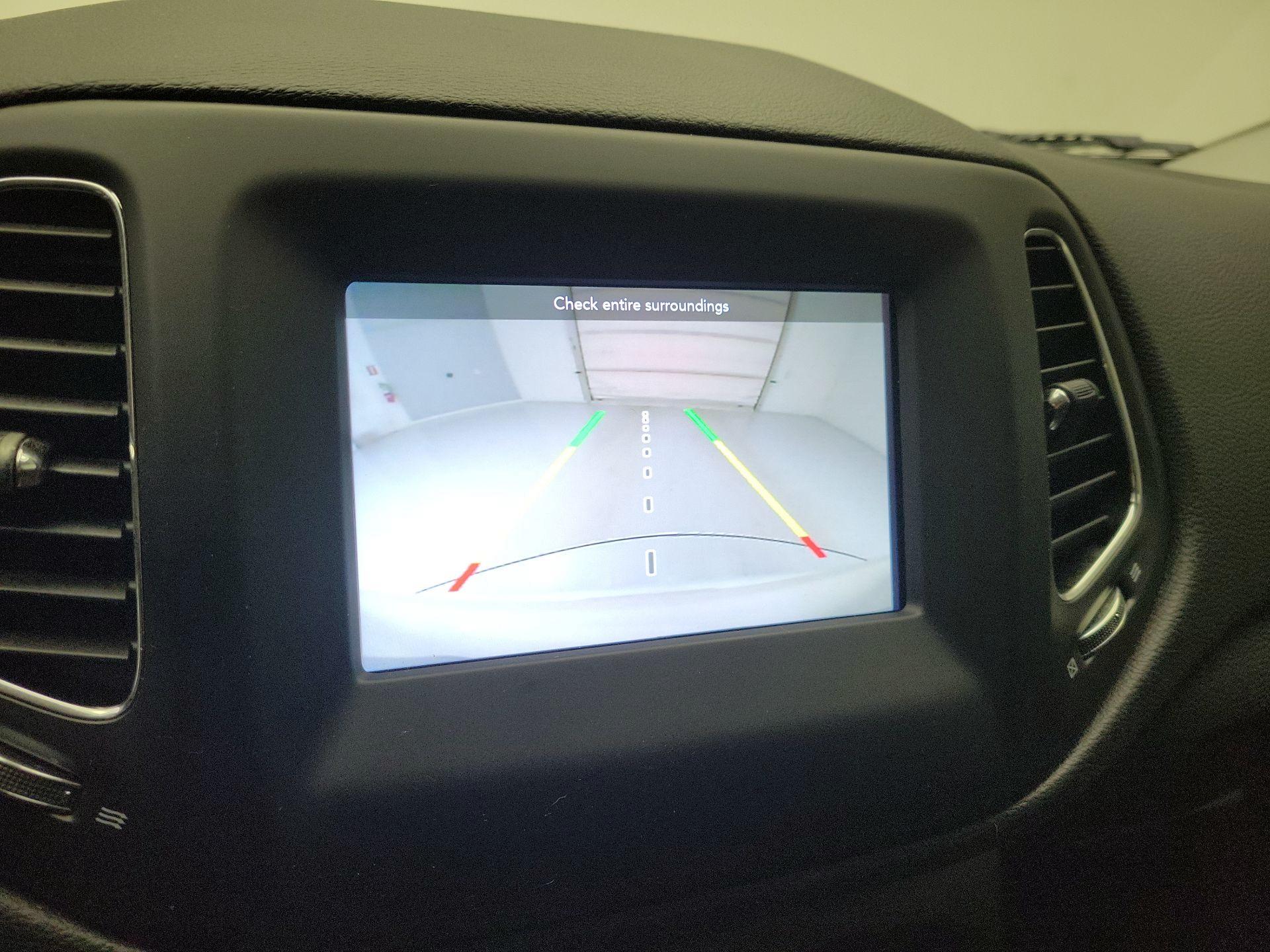 Thumbnail: 2019 Jeep Compass - 14