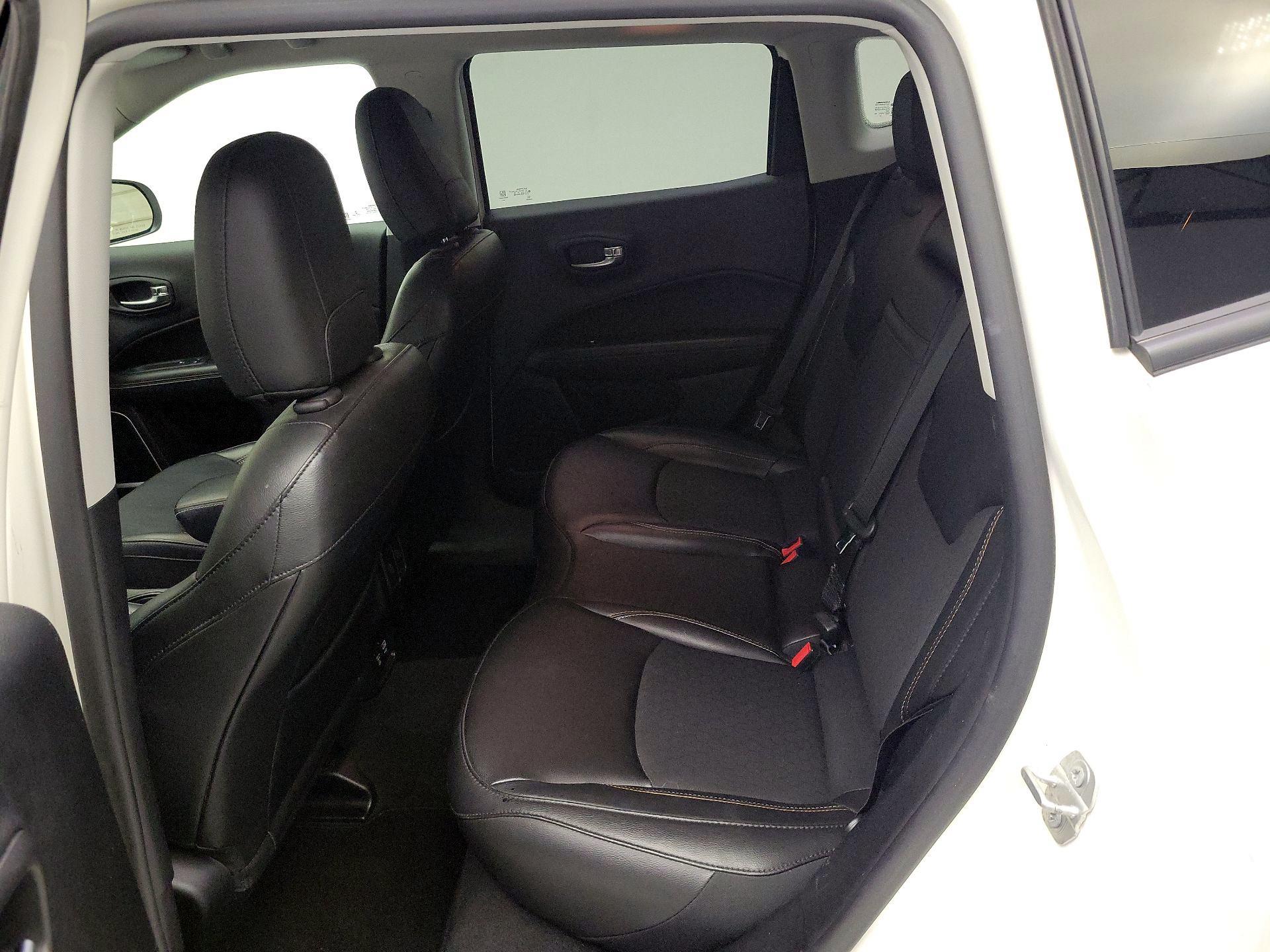 Thumbnail: 2019 Jeep Compass - 19