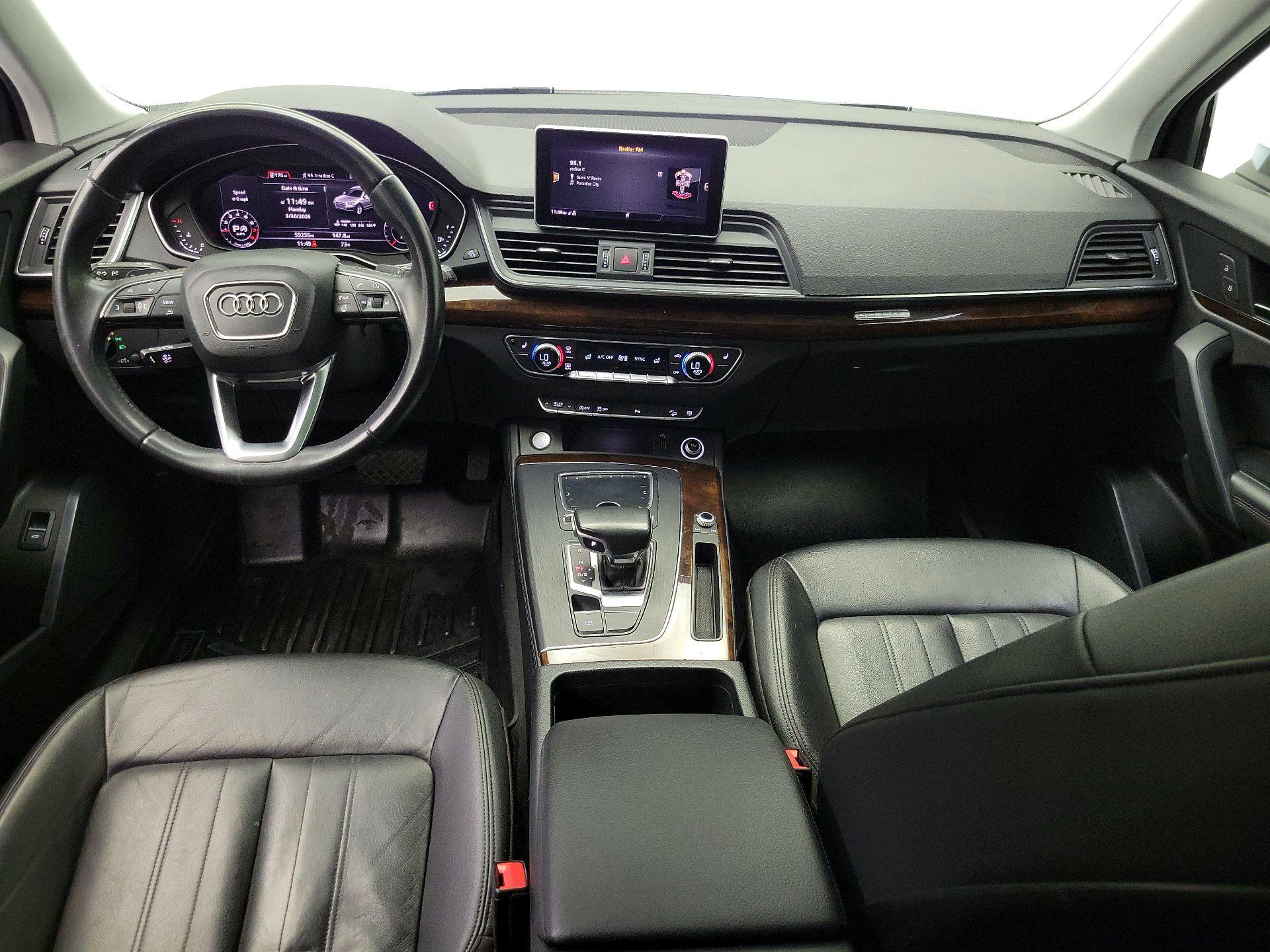 Thumbnail: 2020 Audi Q5 - 9