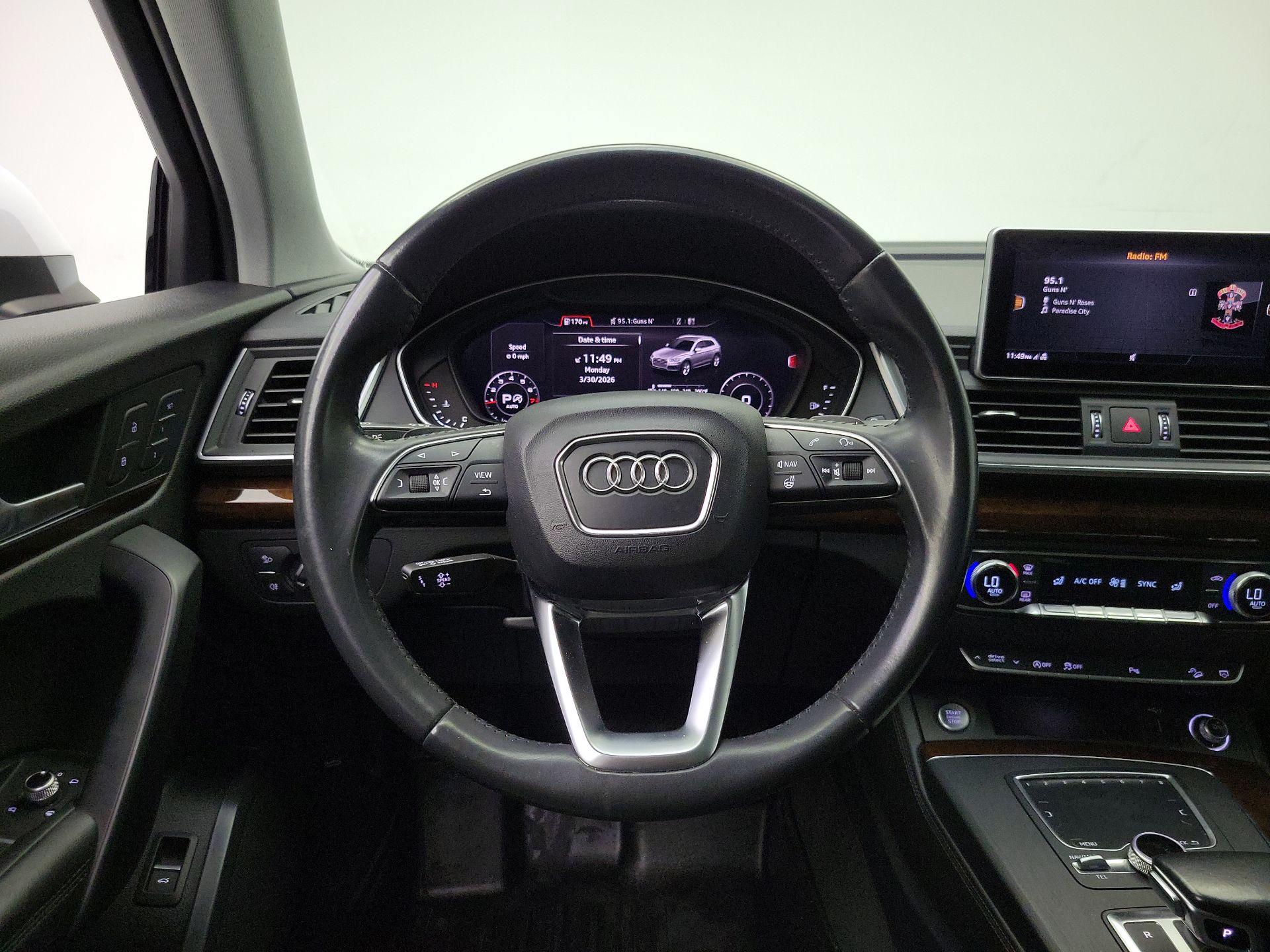 Thumbnail: 2020 Audi Q5 - 10