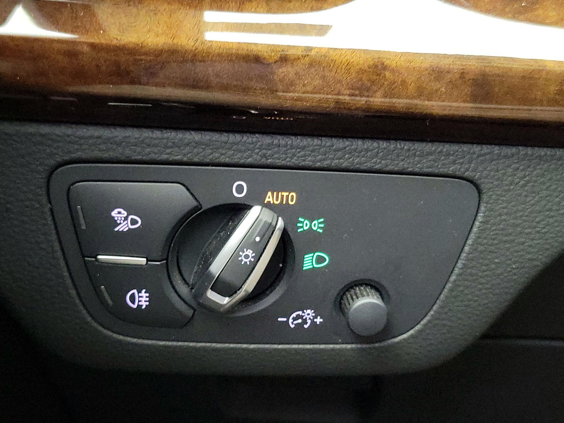 Thumbnail: 2020 Audi Q5 - 13