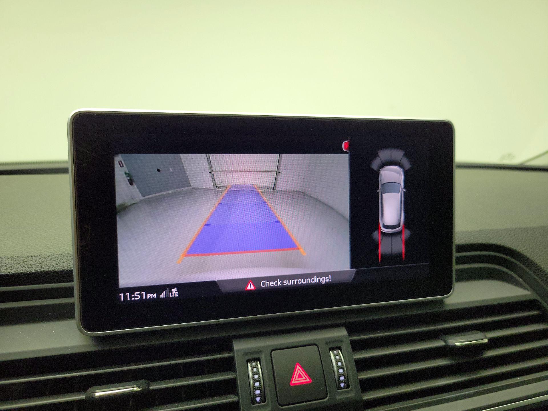 Thumbnail: 2020 Audi Q5 - 15